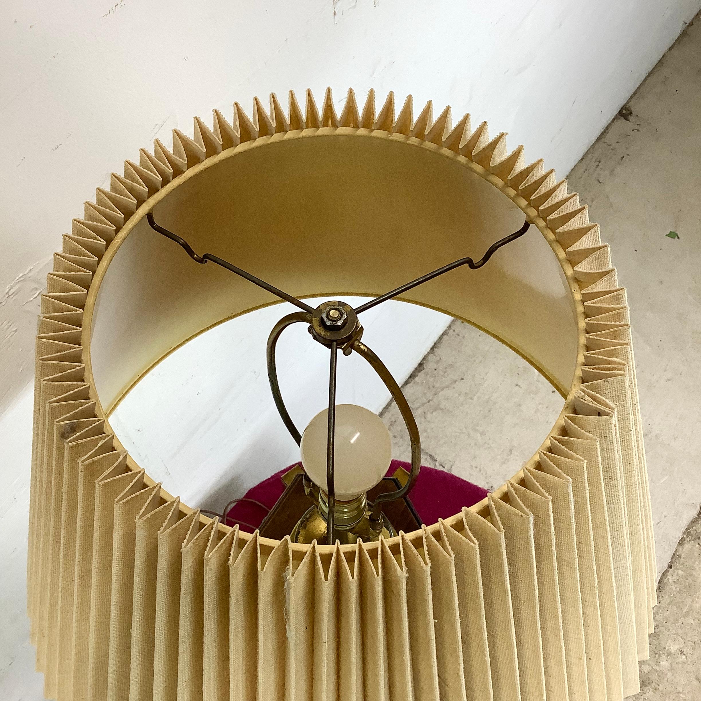 Lampe de table moderne vintage en liège et laiton en vente 4