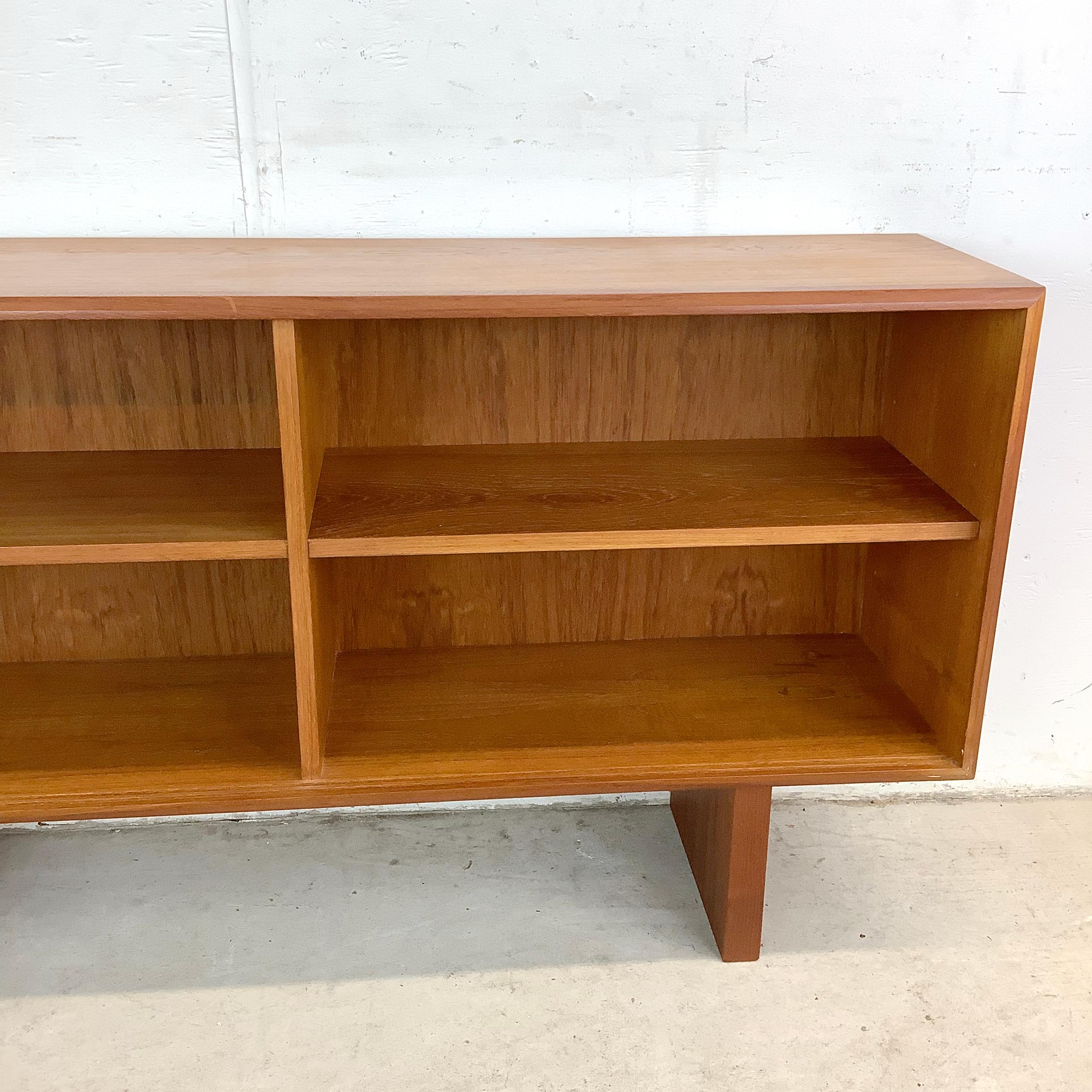 Vintage Modern Teak Bücherregal Topper im Angebot 6