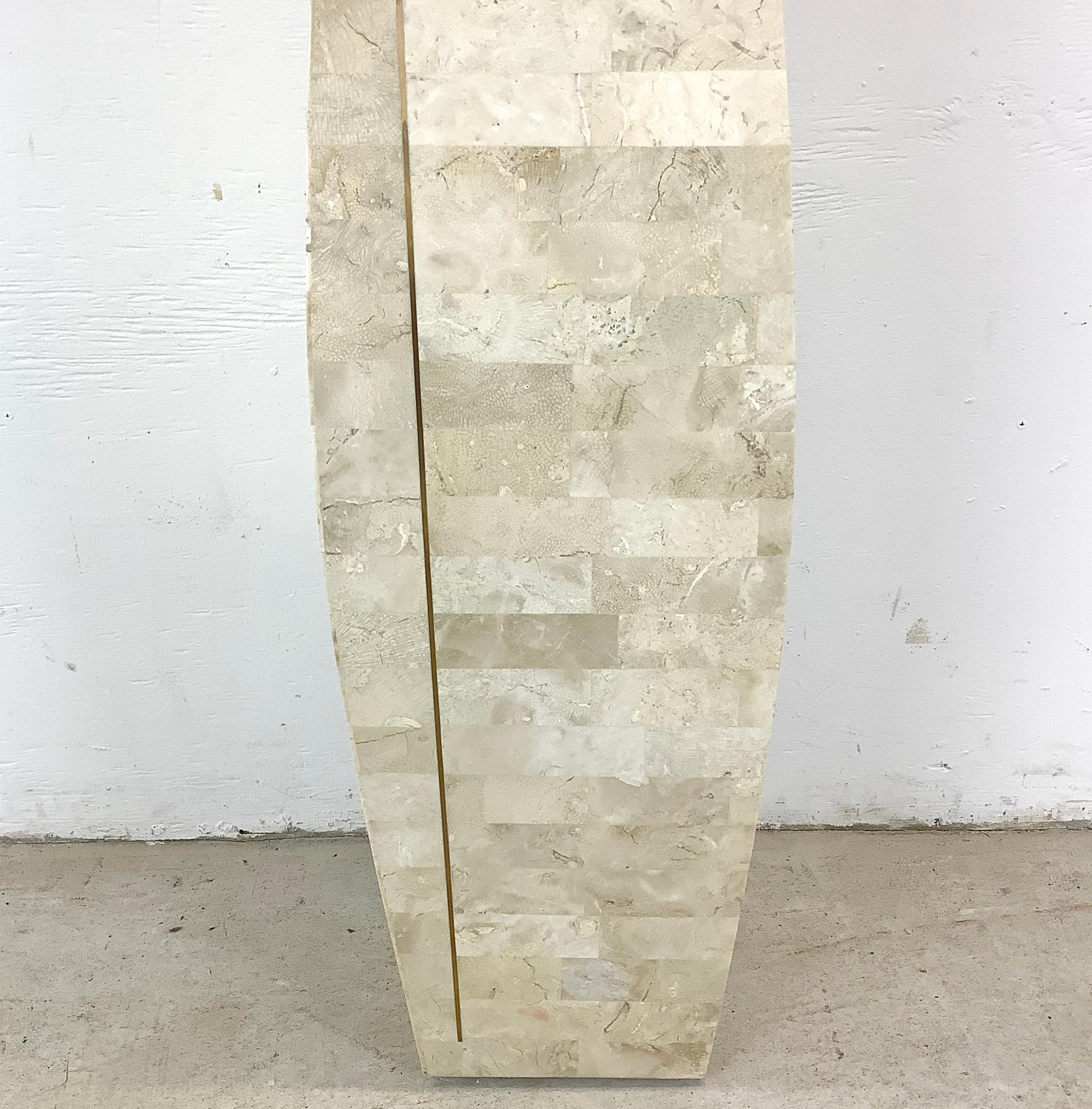 Ottone Piedistallo da esposizione tessellato moderno vintage in vendita