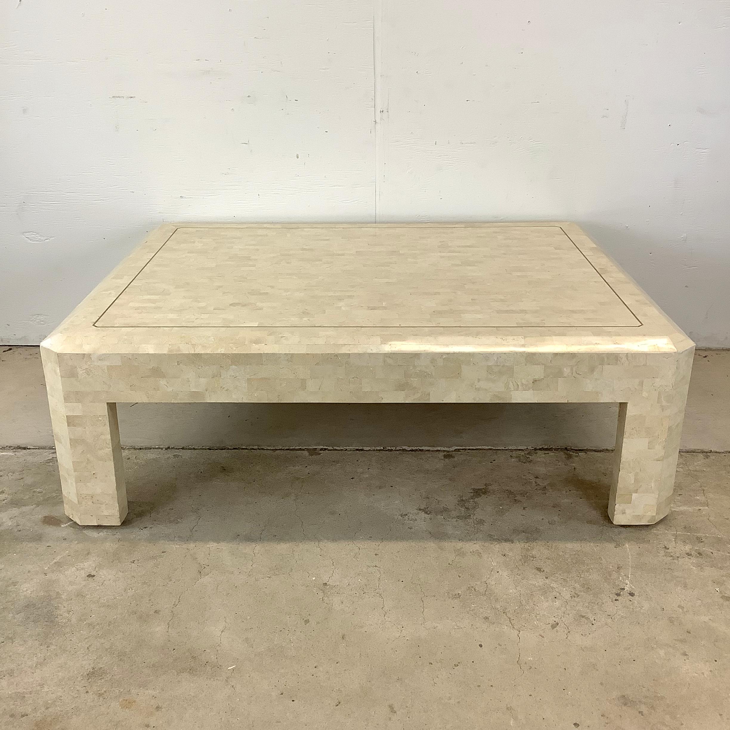 Table basse moderne en pierre tessellée attr. Smith & Smith en vente 2