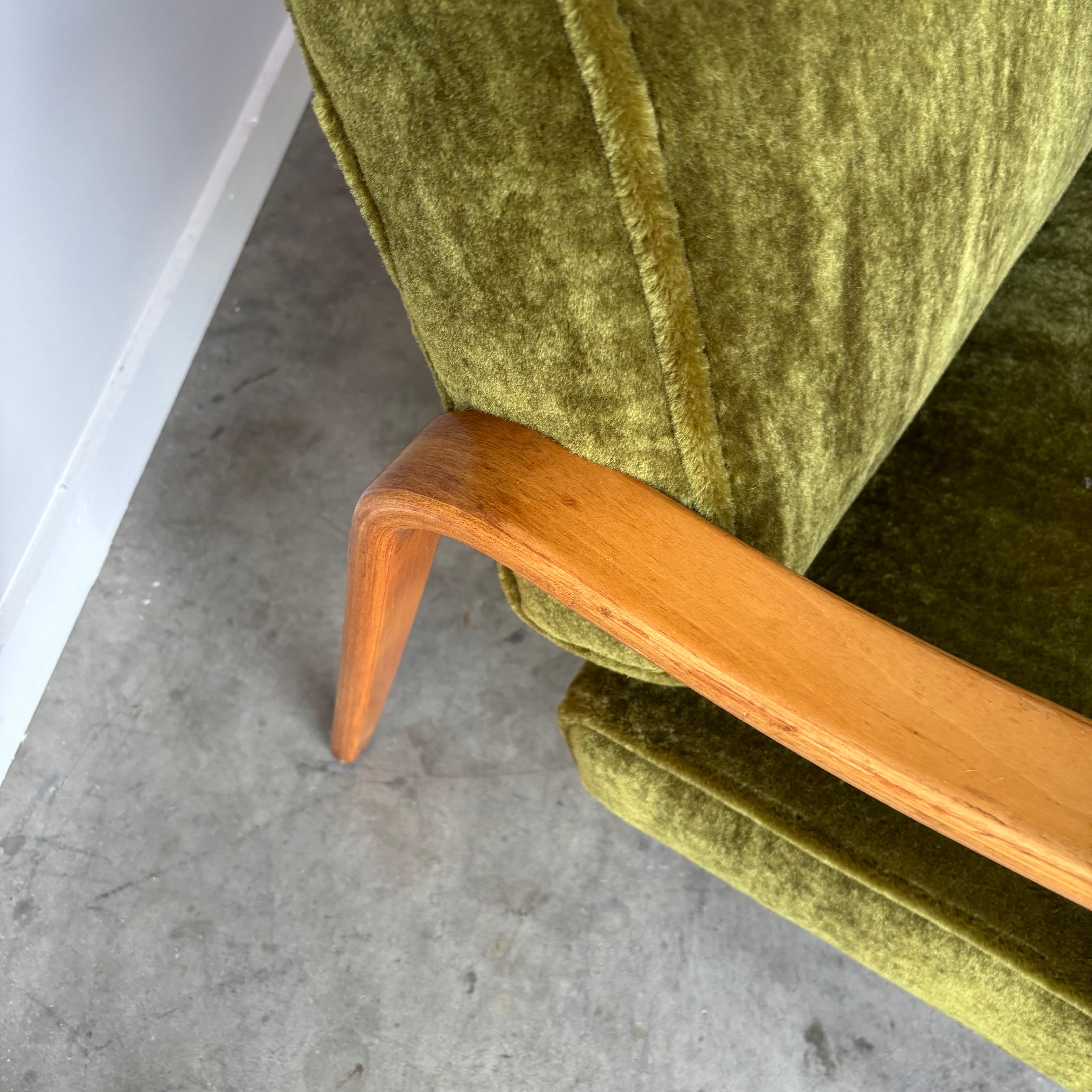 Vintage Modern Thonet Loveseat, New Mohair en vente 2