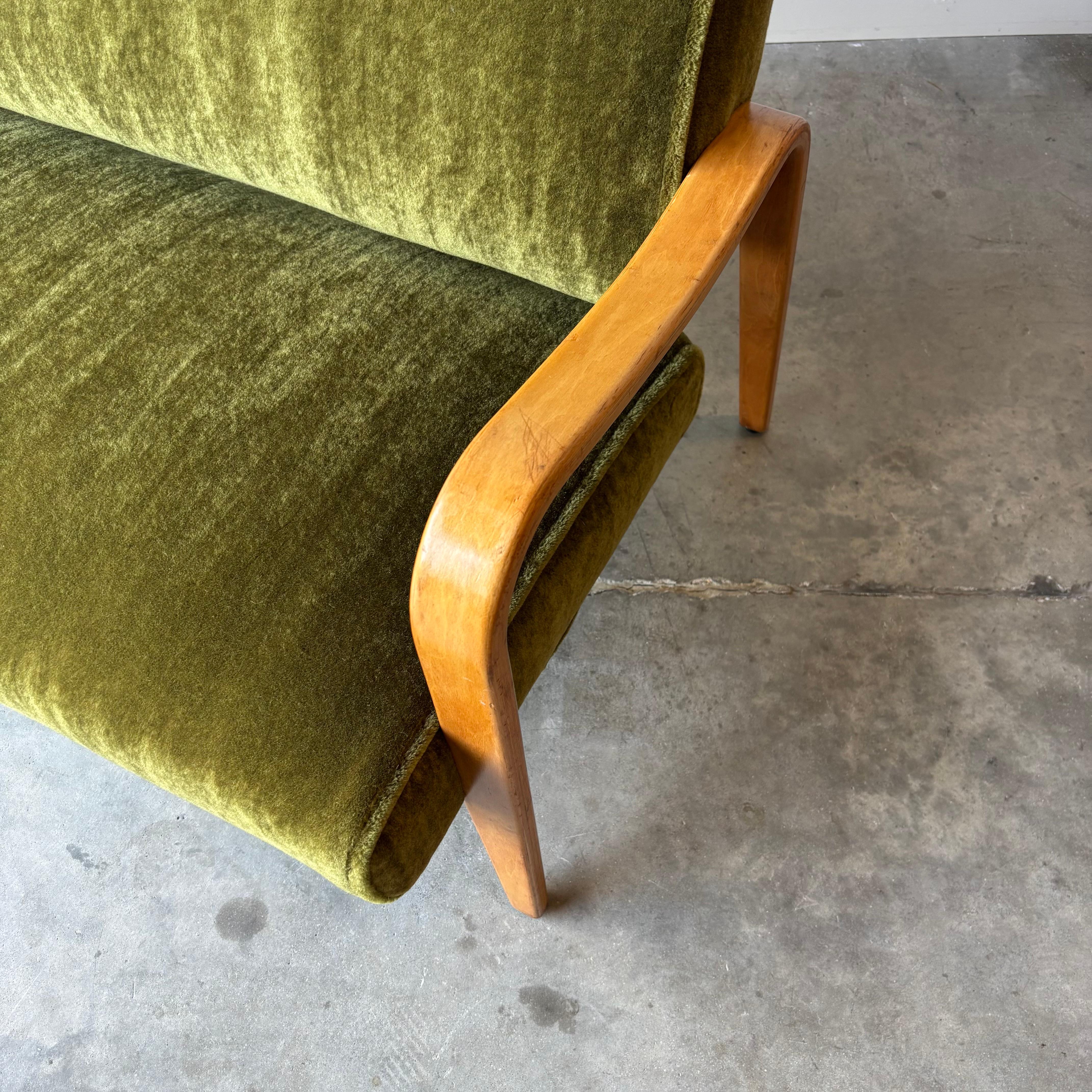 Vintage Modern Thonet Loveseat, New Mohair en vente 3