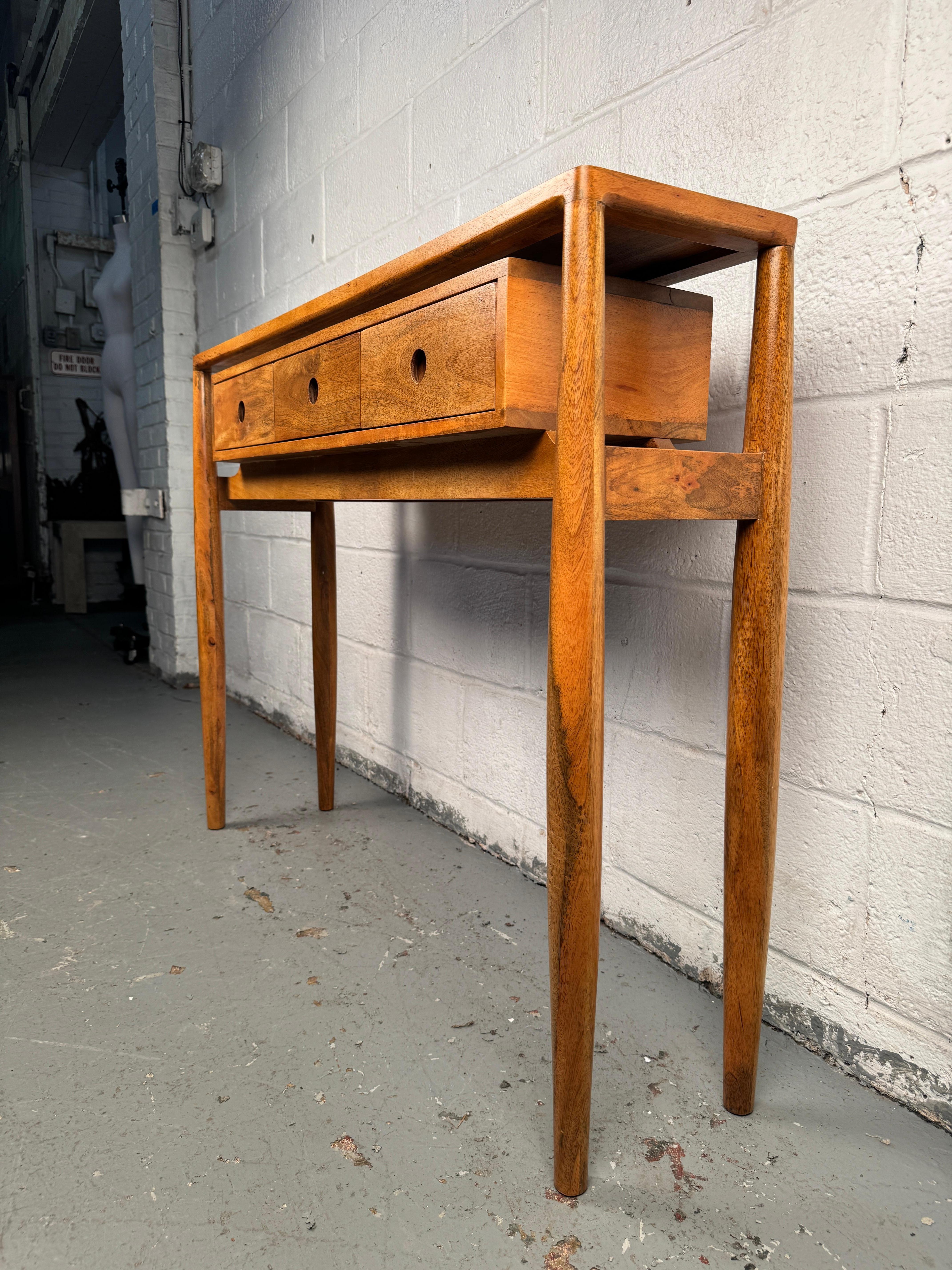 Vintage Modern Three Drawer Console Table In Good Condition For Sale In Brooklyn, NY