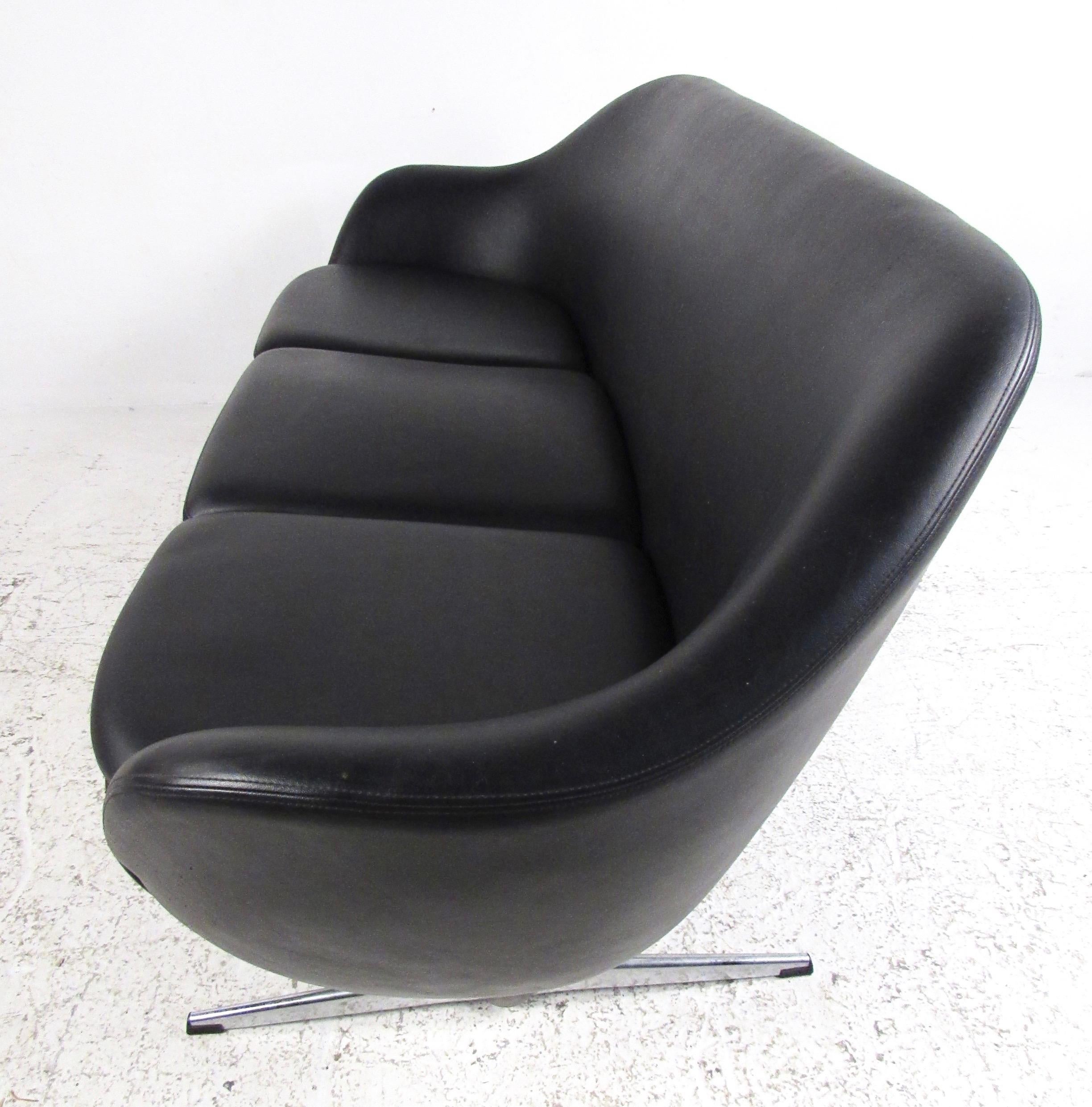 Mid-20th Century Vintage Modern Three-Seat Sofa by Overman