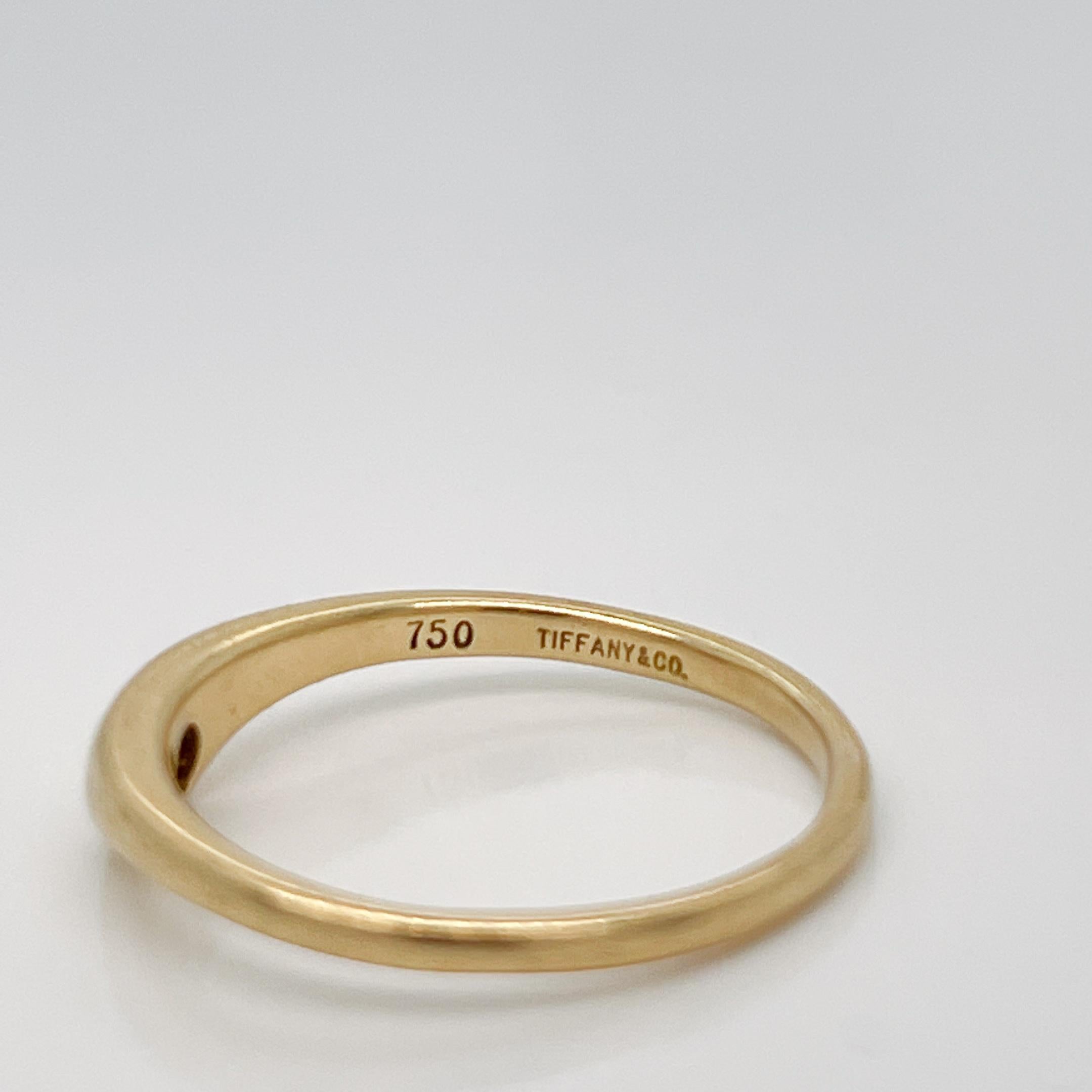 Vintage Modern Tiffany & Co. 18 Karat Gold & Sapphire Ring 4