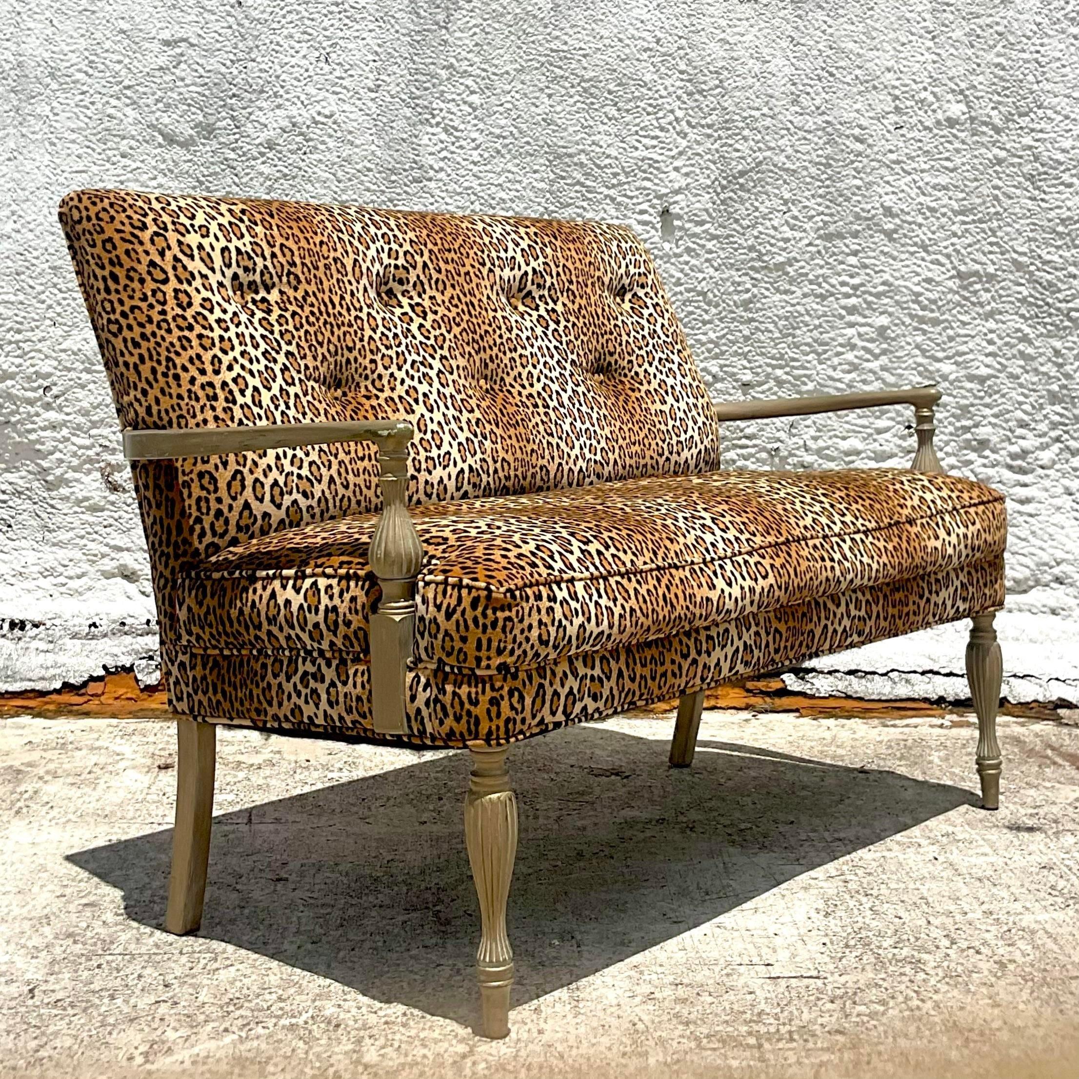 Modernes gepolstertes Leoparden-Sessel im Angebot 5