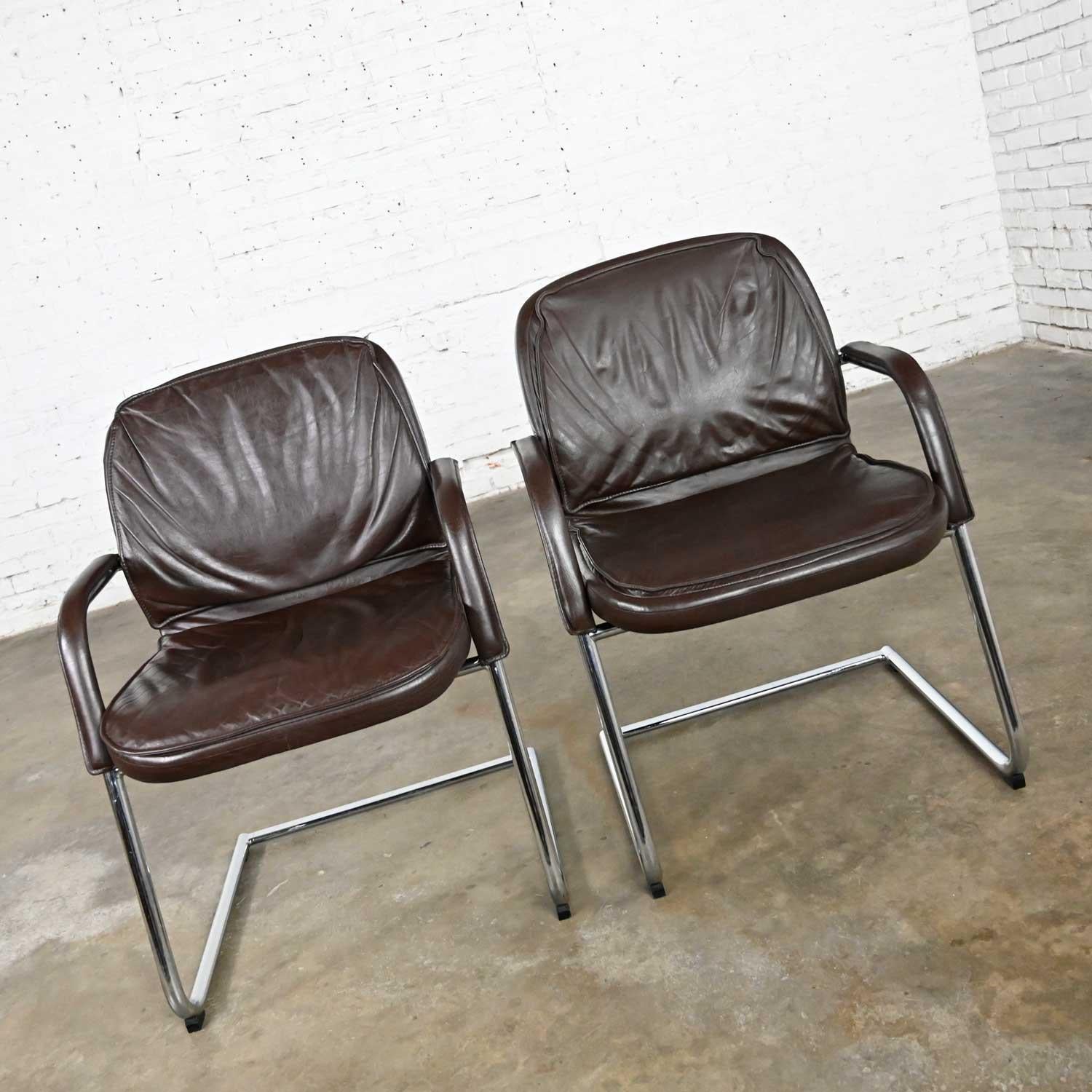 Unknown Vintage Modern Vecta Contract Brown Leather & Chrome Cantilever Pair of Chairs For Sale
