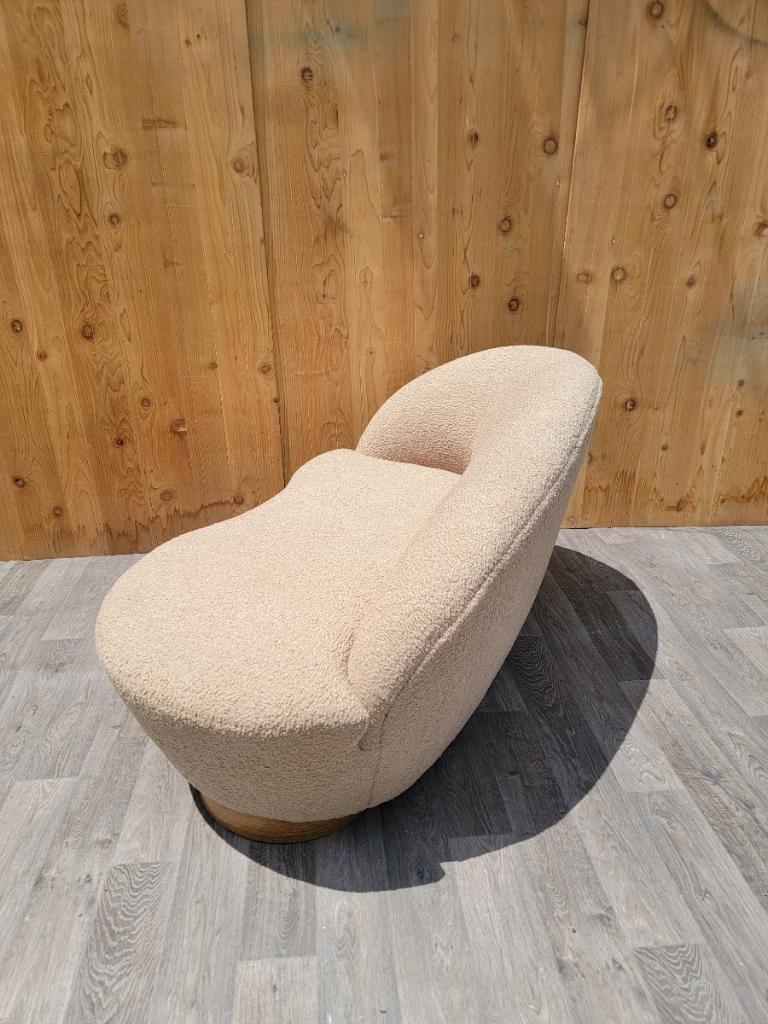 Hand-Carved Vintage Modern Vladimir Kagan Style Petite Could Chaise Lounge Newly Upholstered