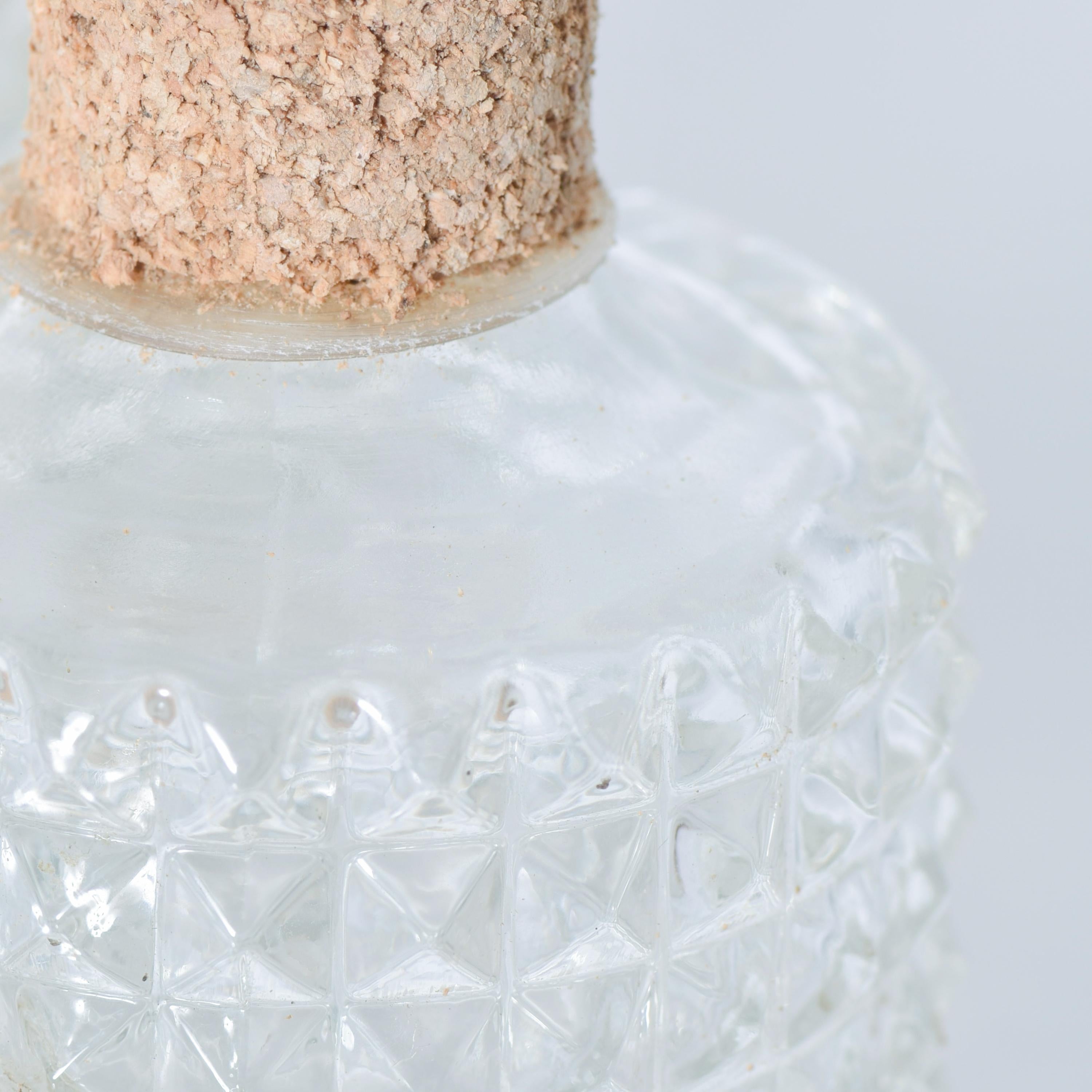 1970s Modern Whiskey Bottle Decanter Diamond Cut-Glass Cork Stopper In Good Condition In Chula Vista, CA