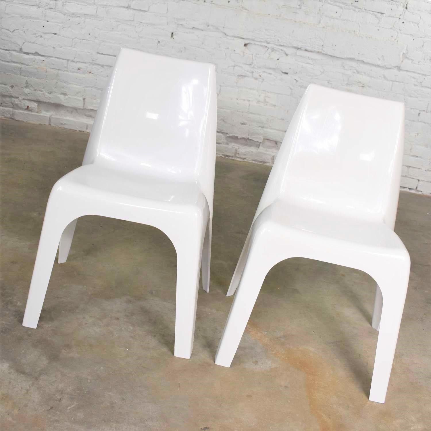 kartell plastic chairs