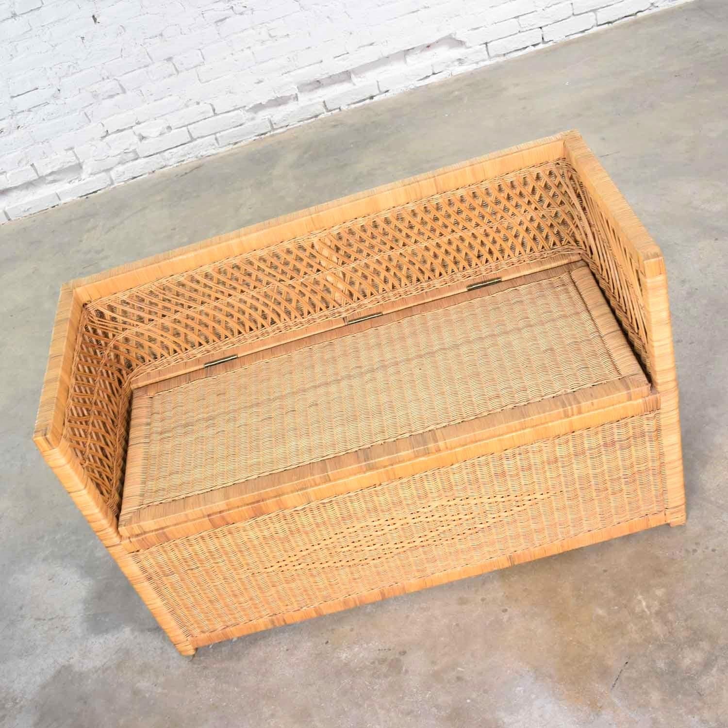 Unknown Vintage Modern Wicker Bench Settee with Trunk Style Storage