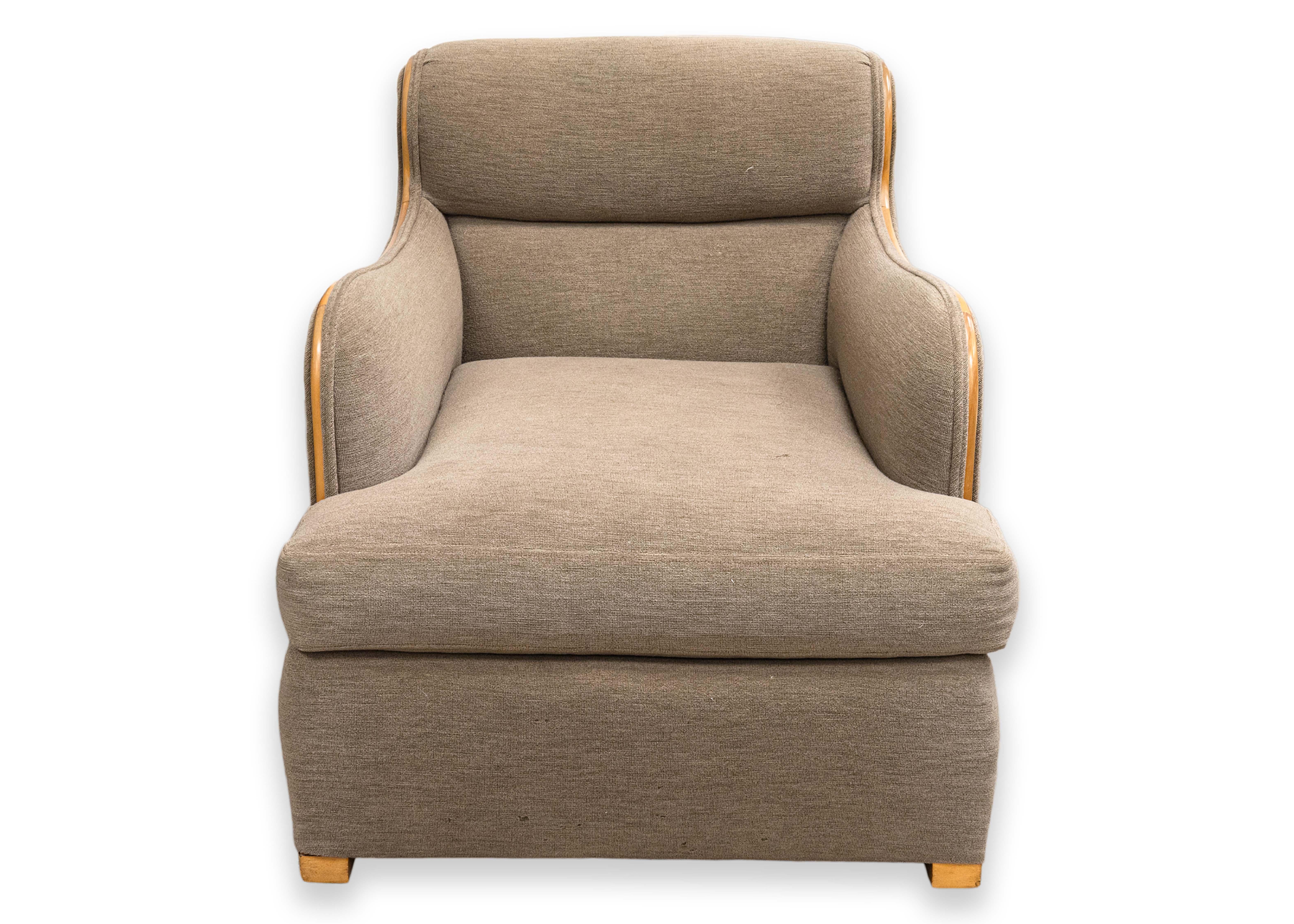 Sedia da salotto vintage Modernica beige in tessuto e legno e ottomana abbinata in vendita 7