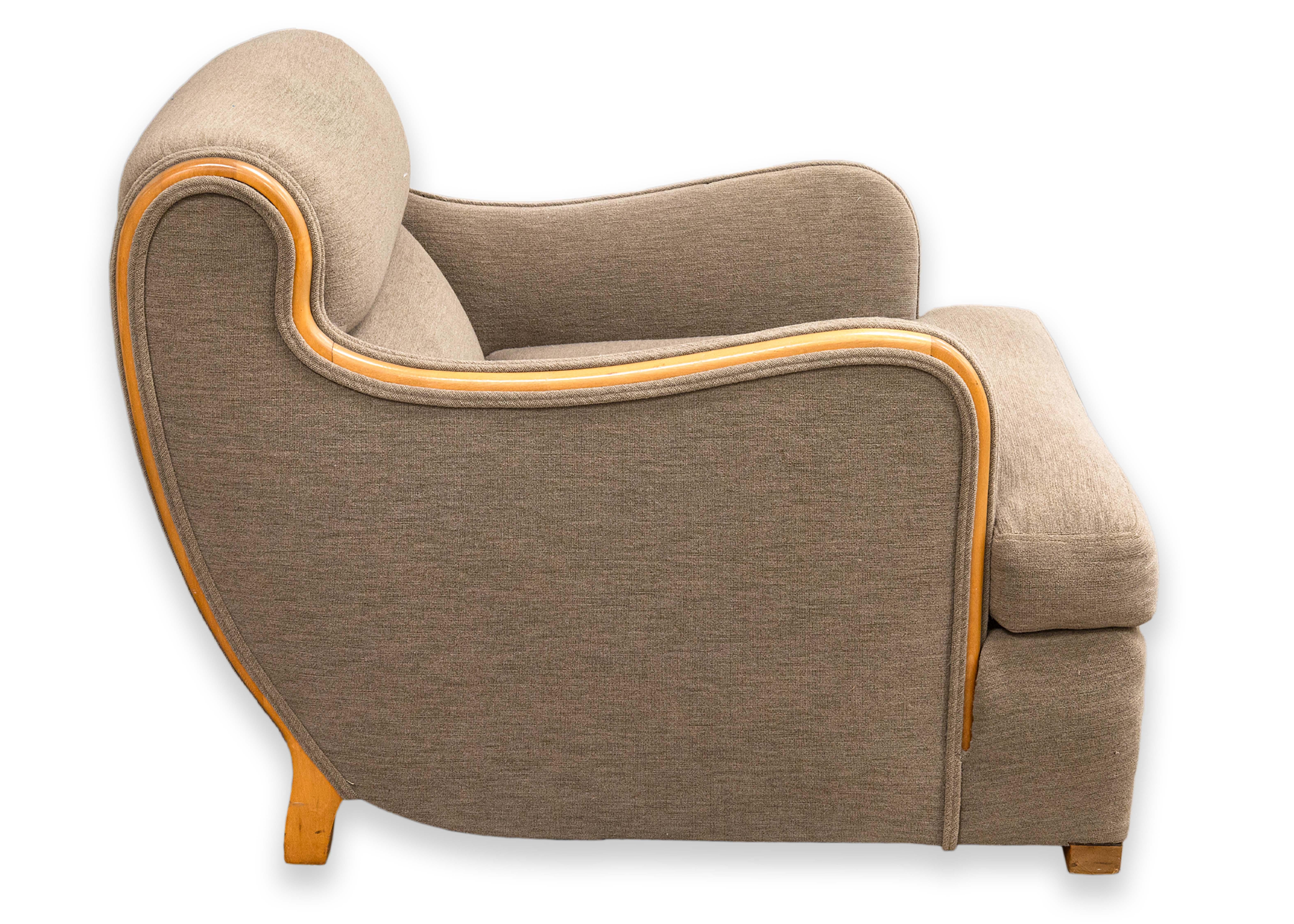 Sedia da salotto vintage Modernica beige in tessuto e legno e ottomana abbinata in vendita 8