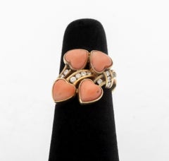 Vintage Modernist 14K Yellow Gold Coral Diamond Ring
