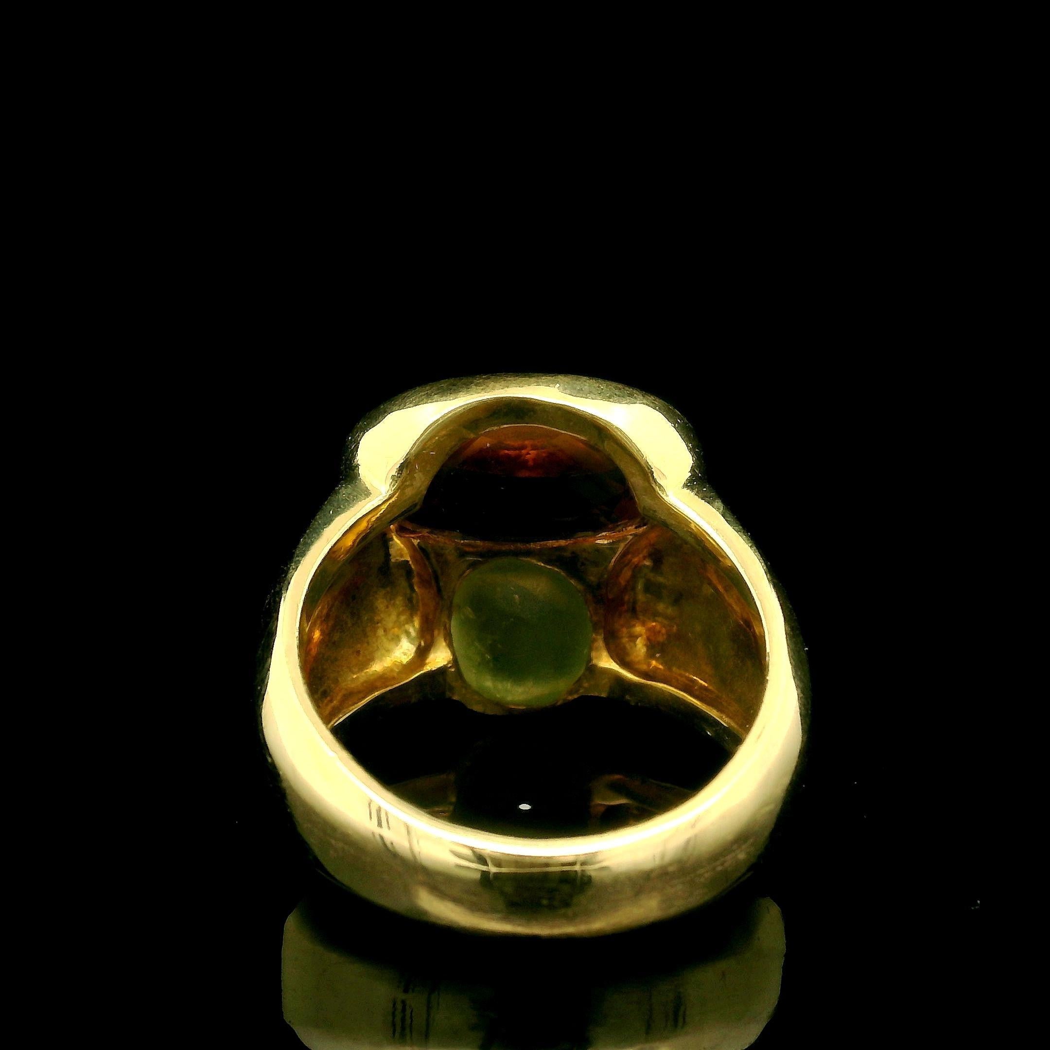 Anillo modernista vintage de oro de 18 quilates GIA de 9,50 quilates de precioso topacio imperial y ojo de gato en Excelente estado para la venta en Montclair, NJ