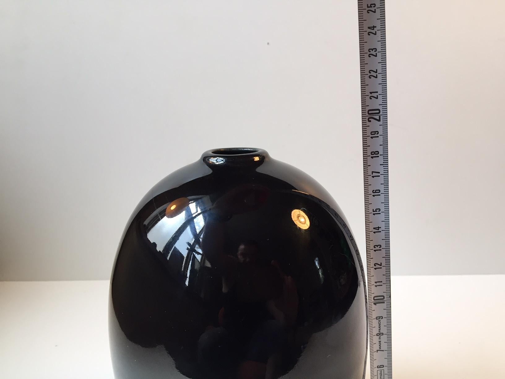 Glazed Vintage Modernist Black Stoneware Egg Vase from Höganäs