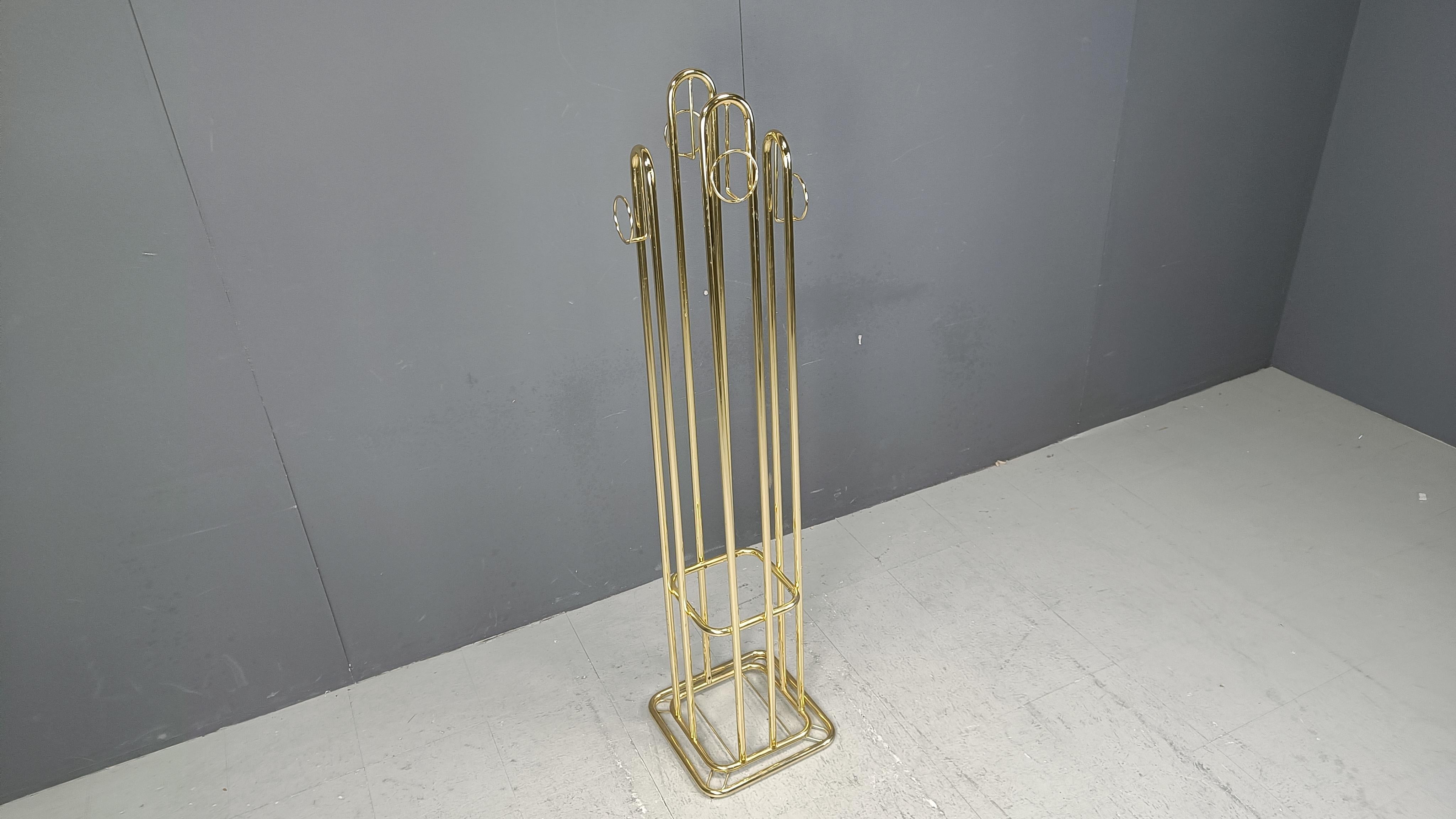 Modernistischer Garderobenständer aus Messing 1970er Jahre im Zustand „Hervorragend“ im Angebot in Leuven, Vlaams Gewest