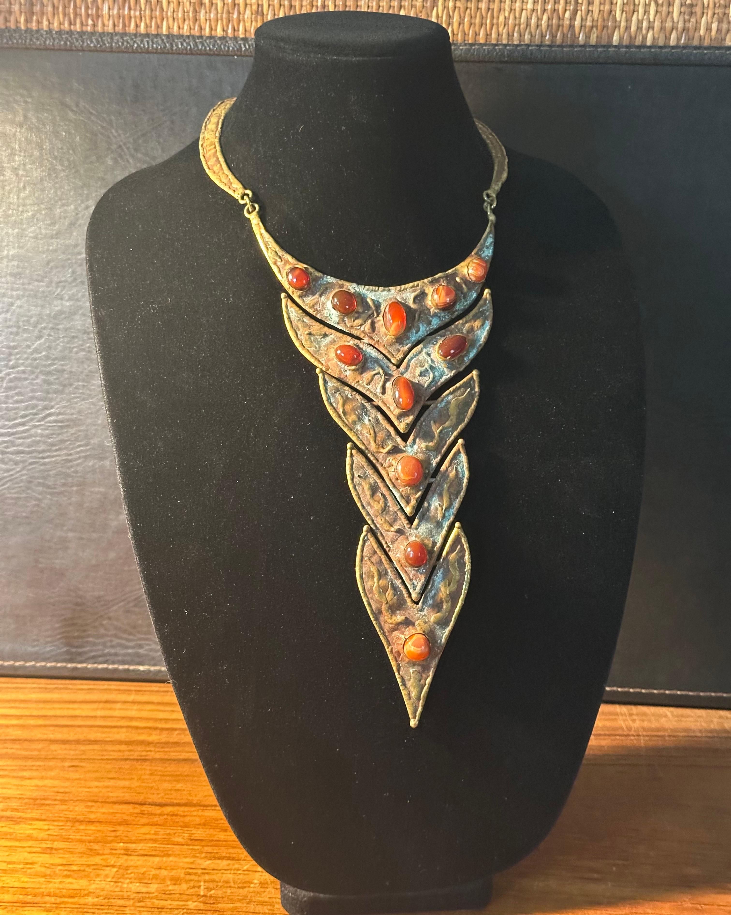 Vintage Modernist Bronze & Stone Halskette von Pal Kepenyes (Handgefertigt) im Angebot