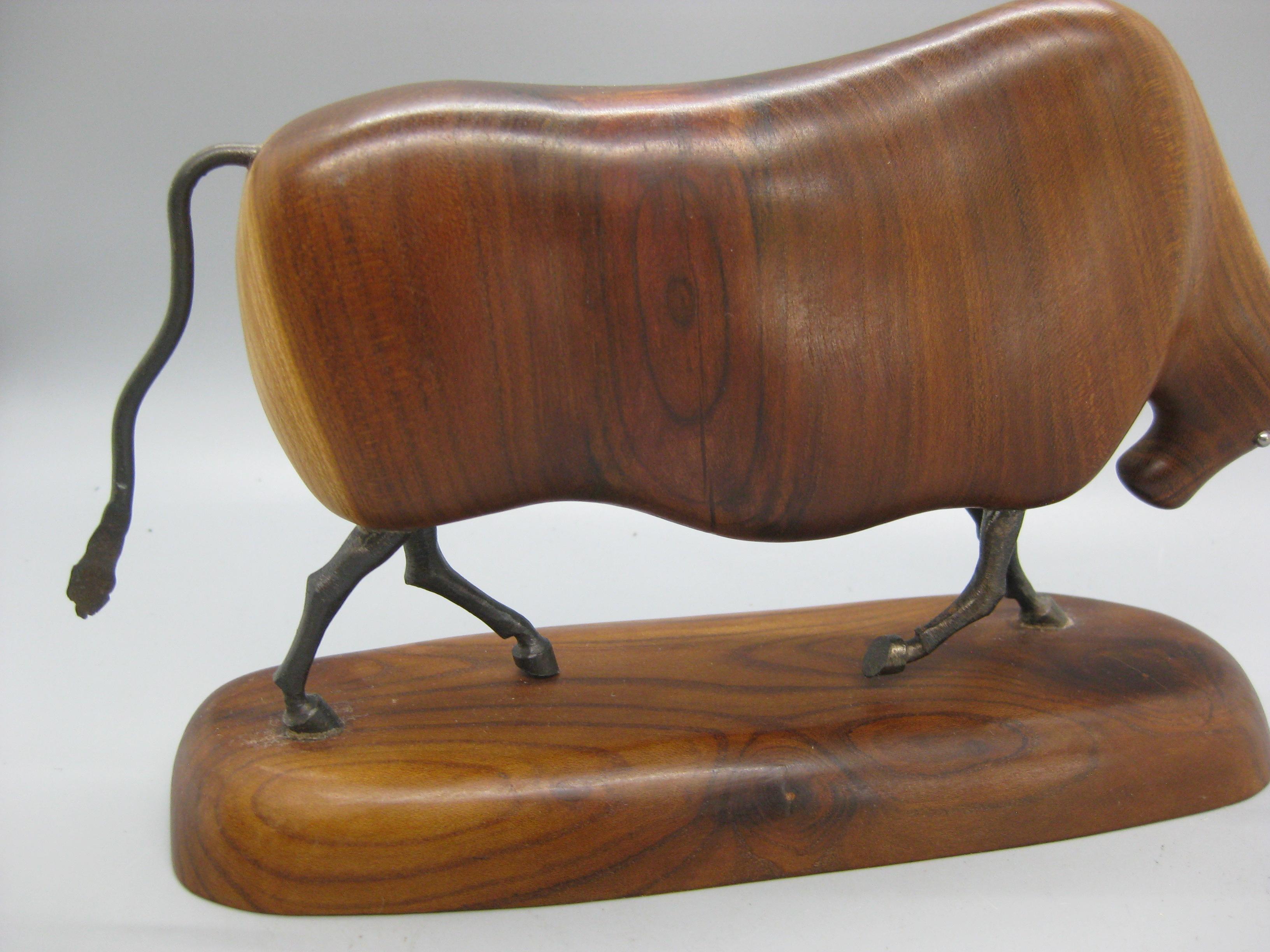Vintage Modernist Carved Wood & Wrought Iron Bull Sculpture Artist Signed For Sale 2