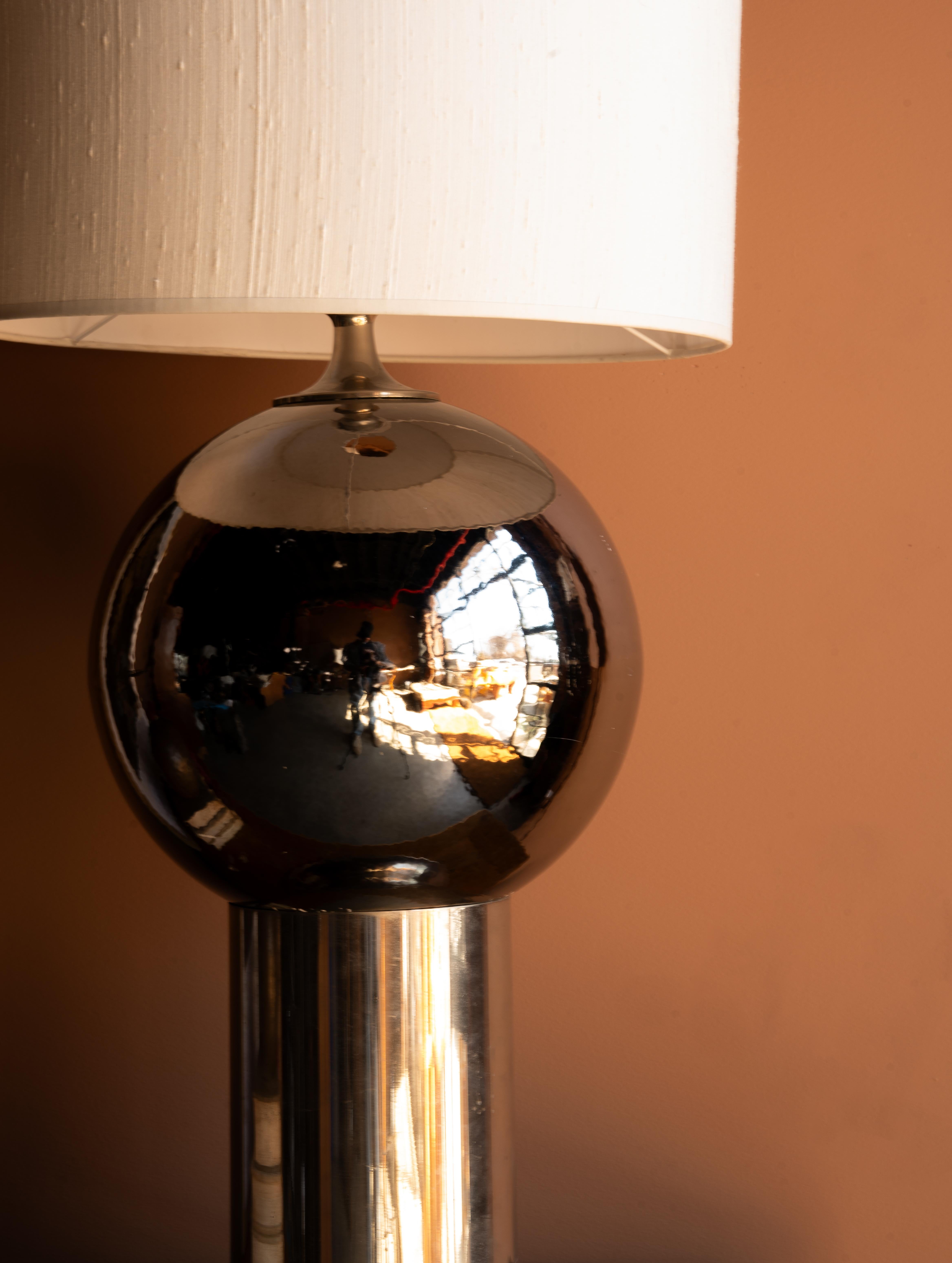 Post-Modern Vintage Modernist Chrome Table Lamp For Sale