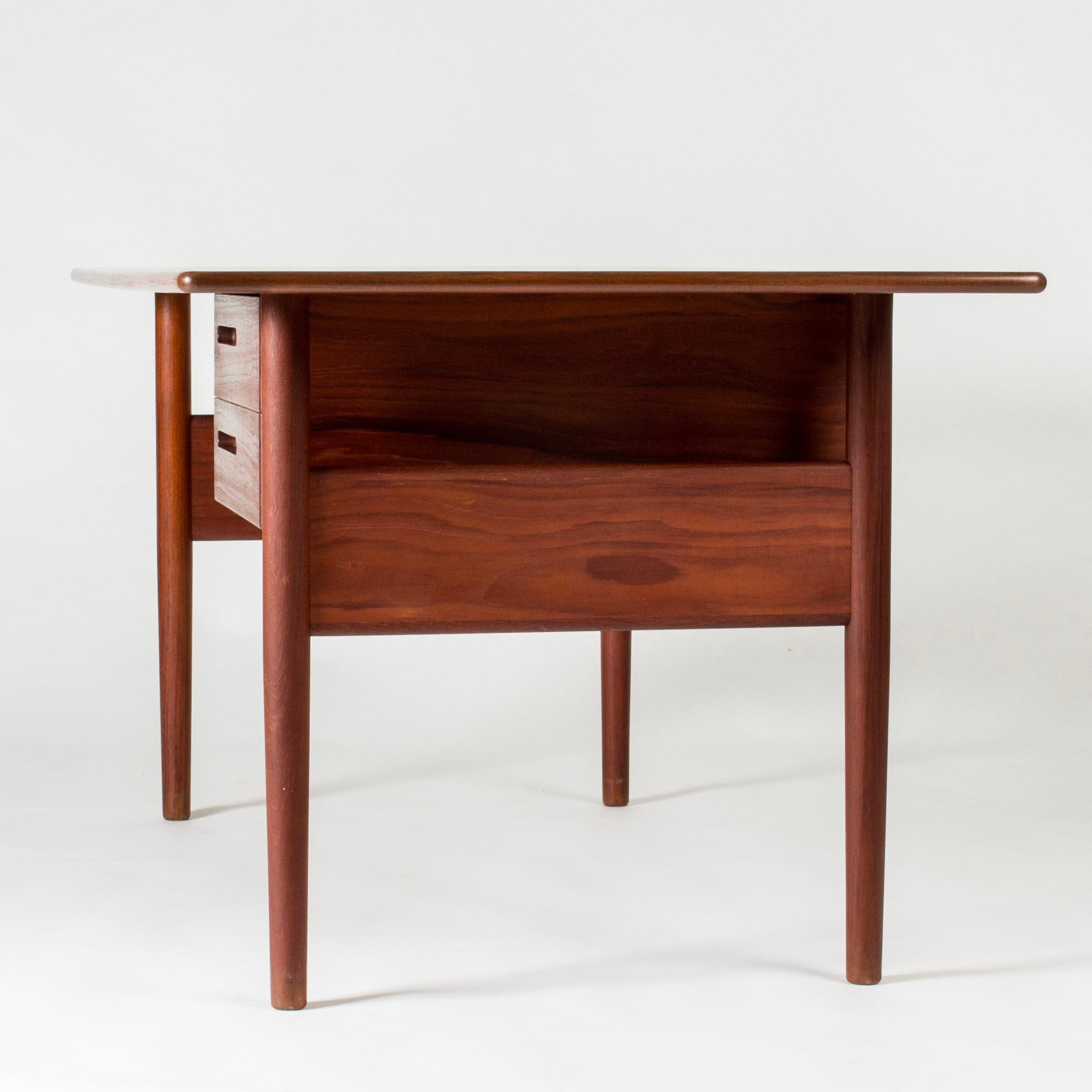 Scandinave moderne Bureau moderniste vintage d'Ib Kofod Larsen, Suède, années 1960 en vente