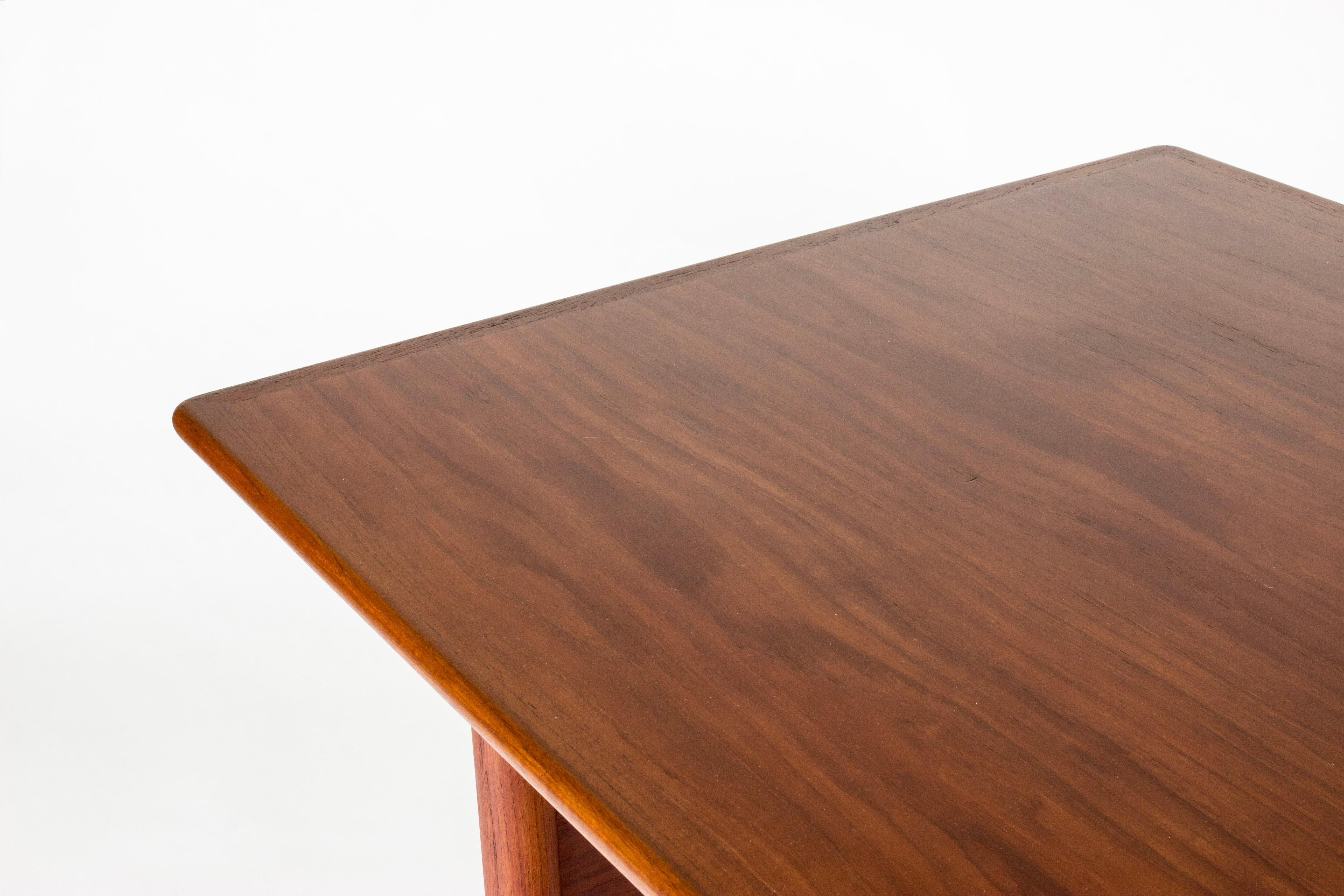 Teck Bureau moderniste vintage d'Ib Kofod Larsen, Suède, années 1960 en vente