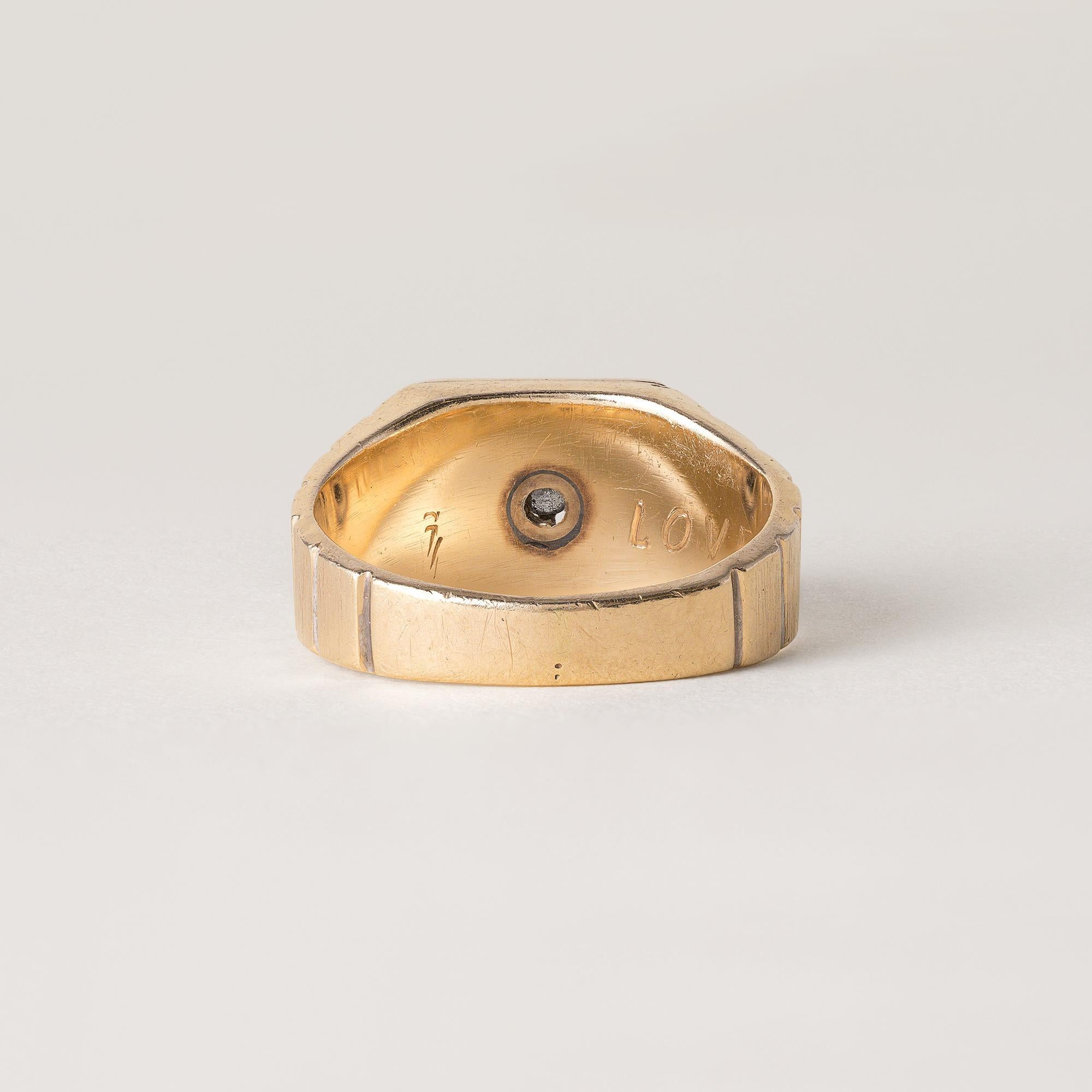 Vintage Modernist Diamond Solitaire Ring Brushed  14K Yellow Gold In Good Condition For Sale In Los Angeles, CA