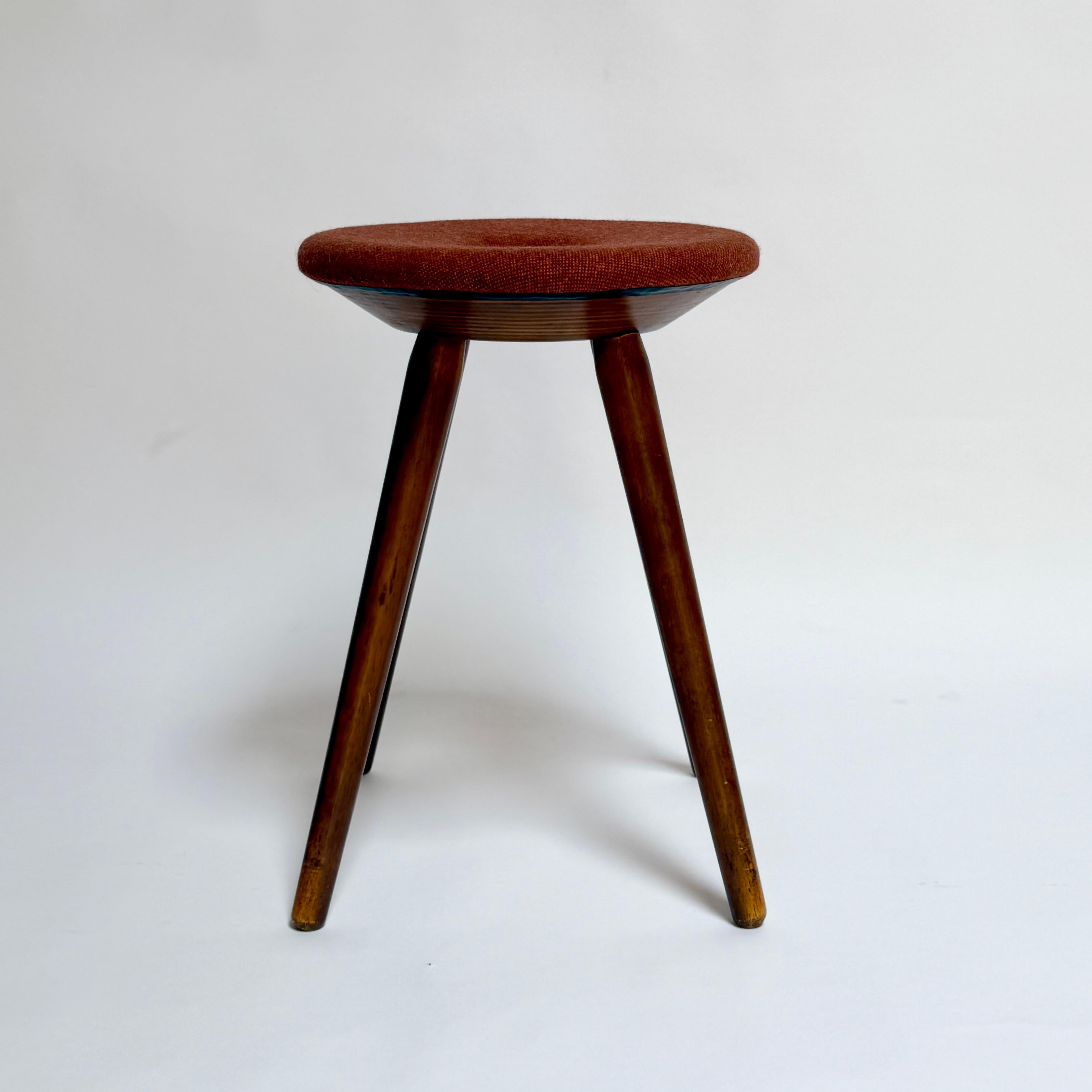 Vintage Modernist Japanese Ring Stool c1970s For Sale 1