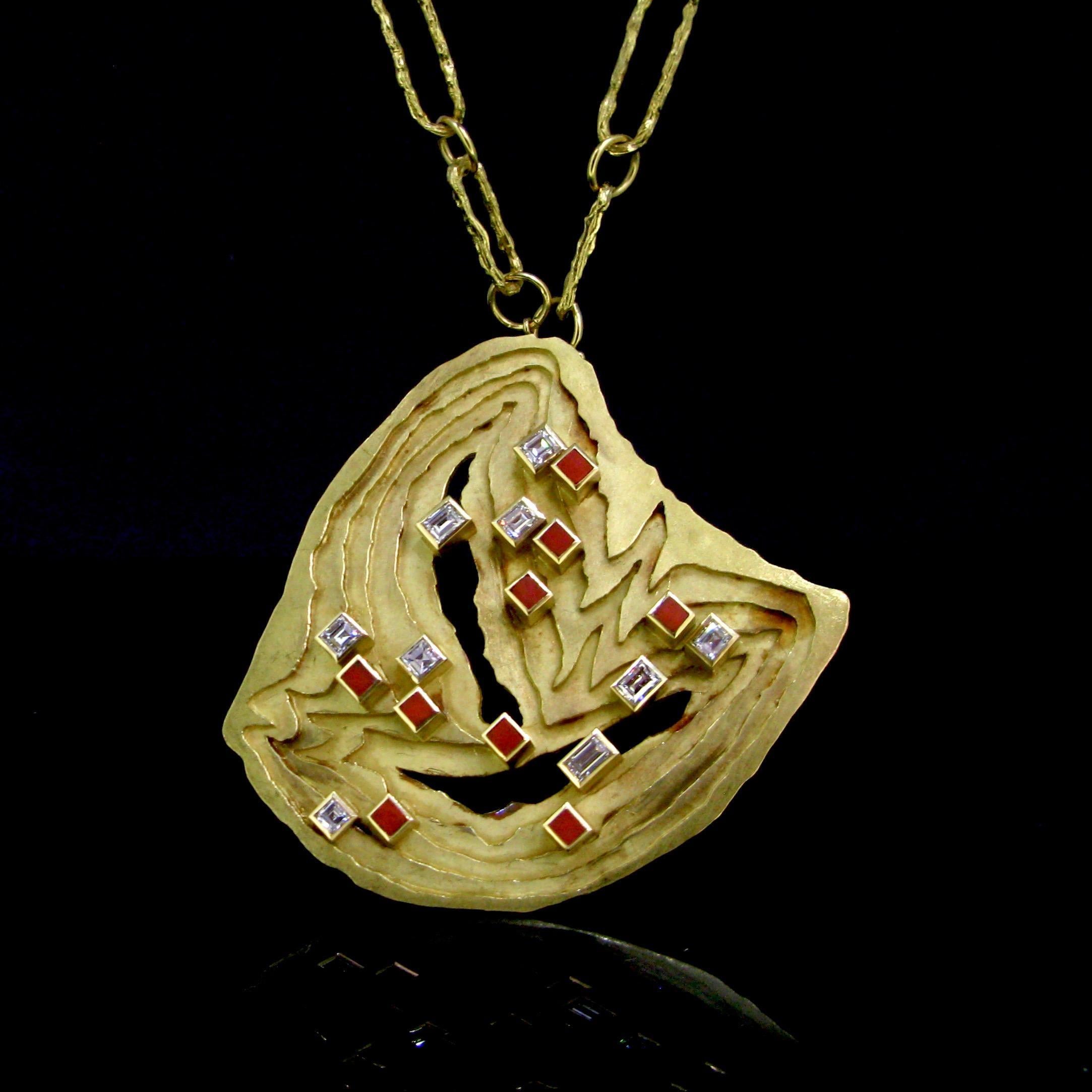Weight:	56.88gr

Metal:	18kt yellow gold 

Condition:	Very Good

Stones:		9 Diamonds
•	Cut:	Baguette
•	Total carat weight:	3.50ct approximately
•	Colour:	G/H	
•	Clarity:	VS

Others:	9 Plaques of Coral	

Hallmarks:	French, the eagle’s head
		Maker’s