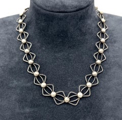 Vintage Modernist Necklace Silver