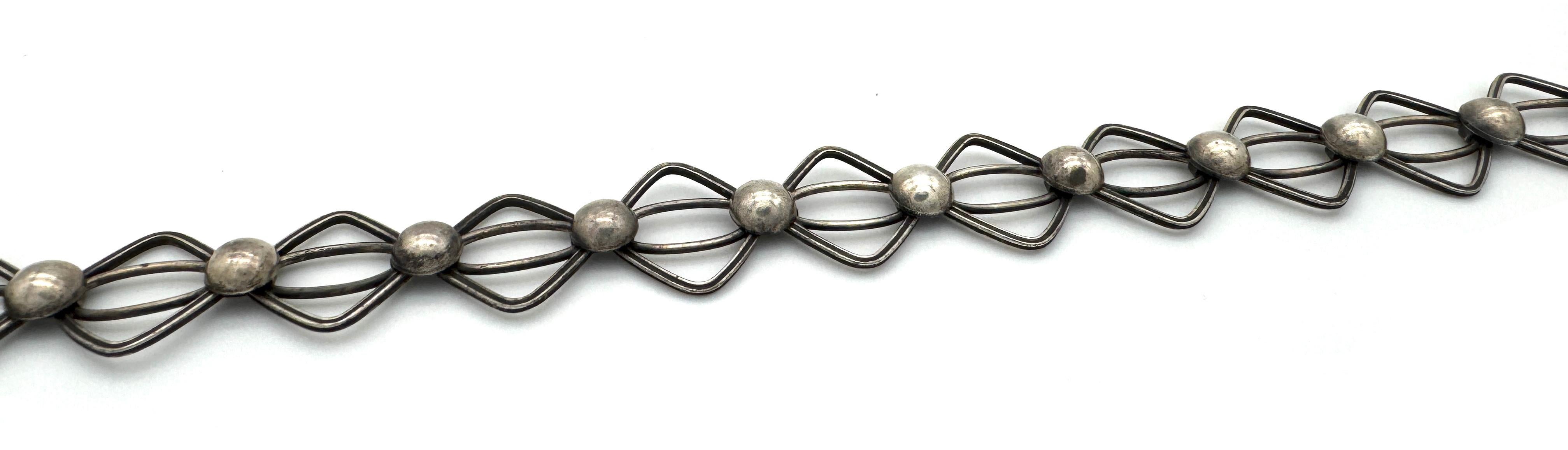 Vintage Modernist Necklace Silver Modernista en venta