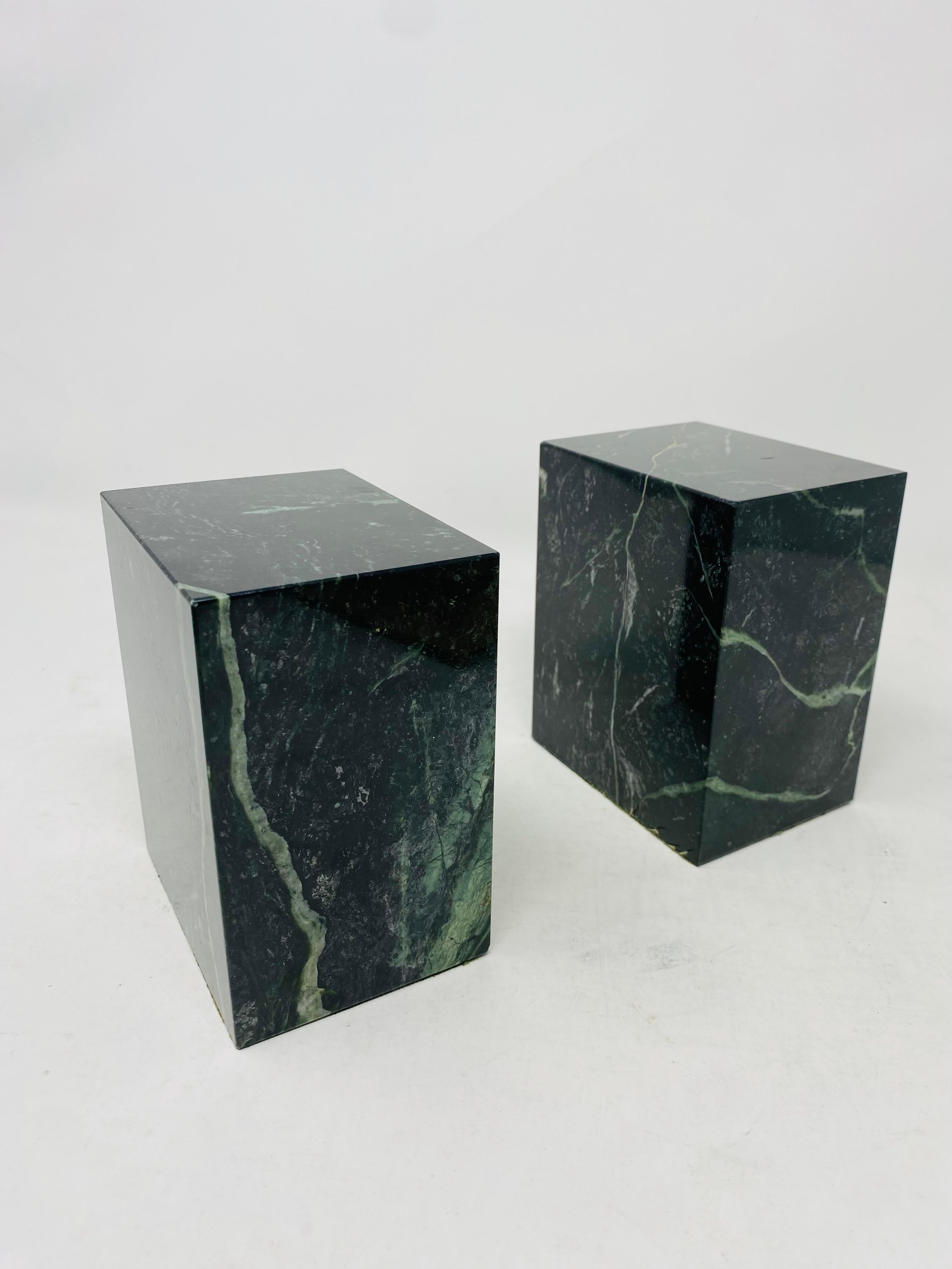 Vintage Modernist Rectangular Black and Green  Marble Bookends Vermont Marble Co In Good Condition For Sale In San Diego, CA