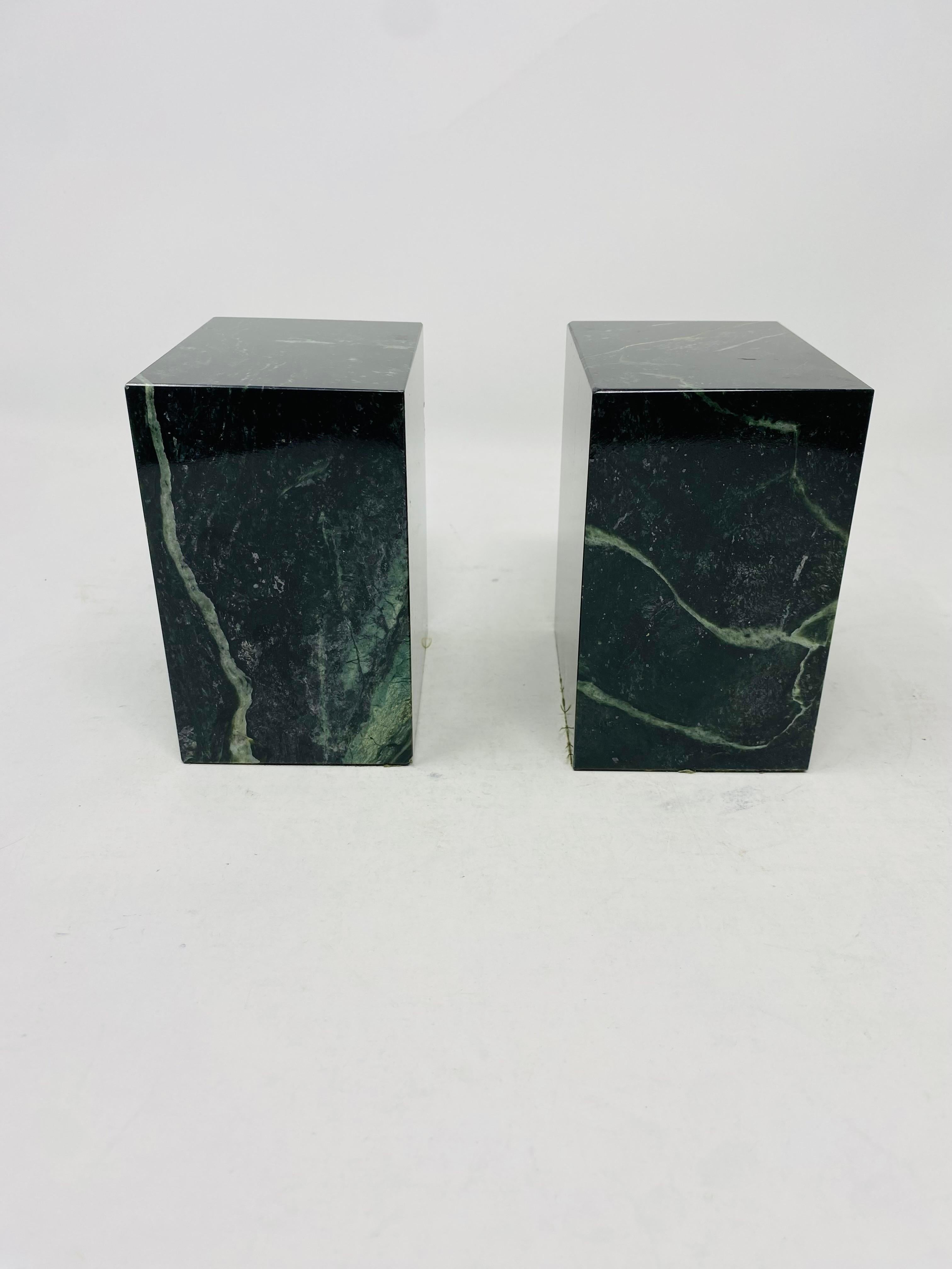 Mid-20th Century Vintage Modernist Rectangular Black and Green  Marble Bookends Vermont Marble Co For Sale