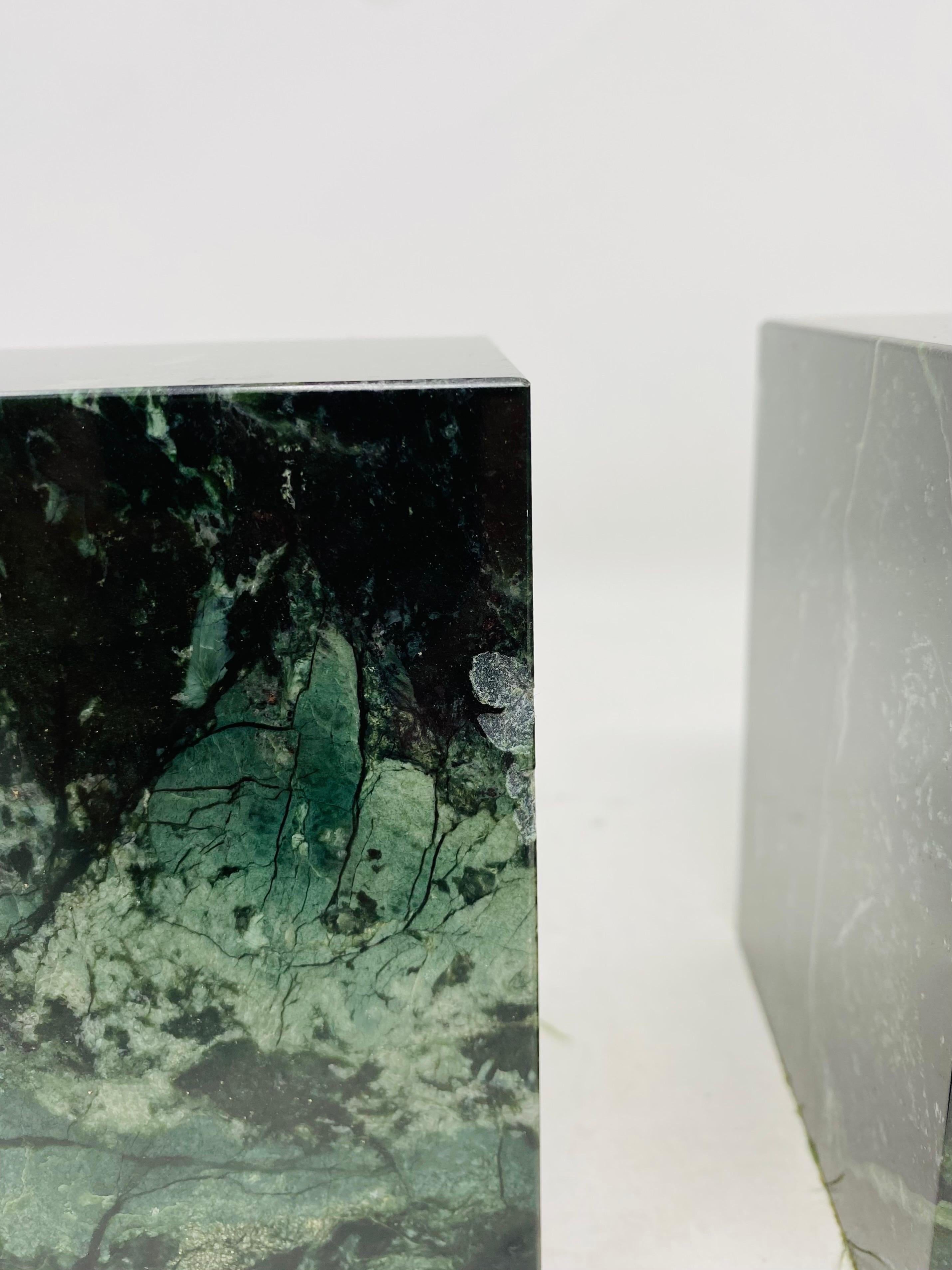 Vintage Modernist Rectangular Black and Green  Marble Bookends Vermont Marble Co For Sale 1