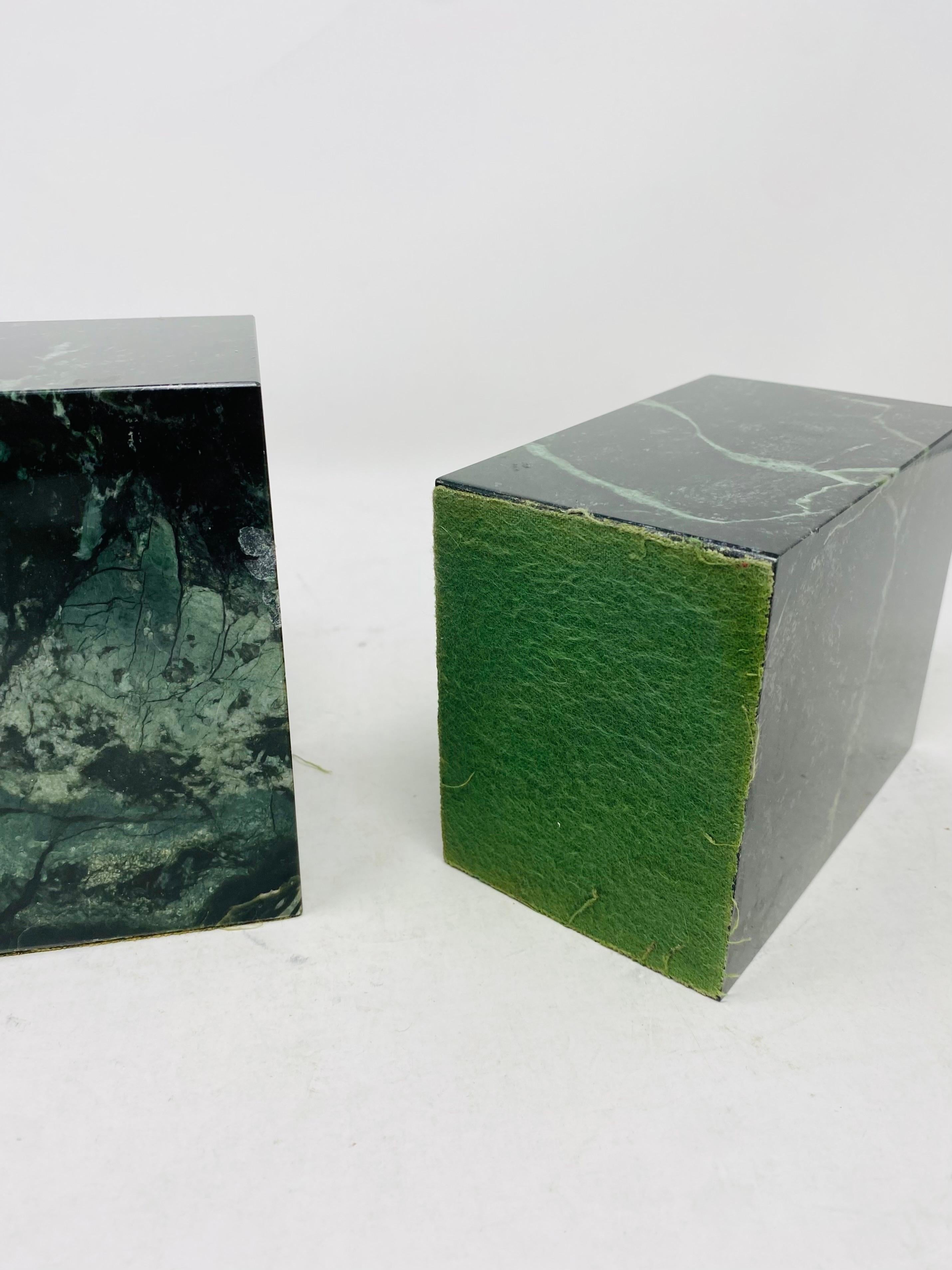 Vintage Modernist Rectangular Black and Green  Marble Bookends Vermont Marble Co For Sale 2
