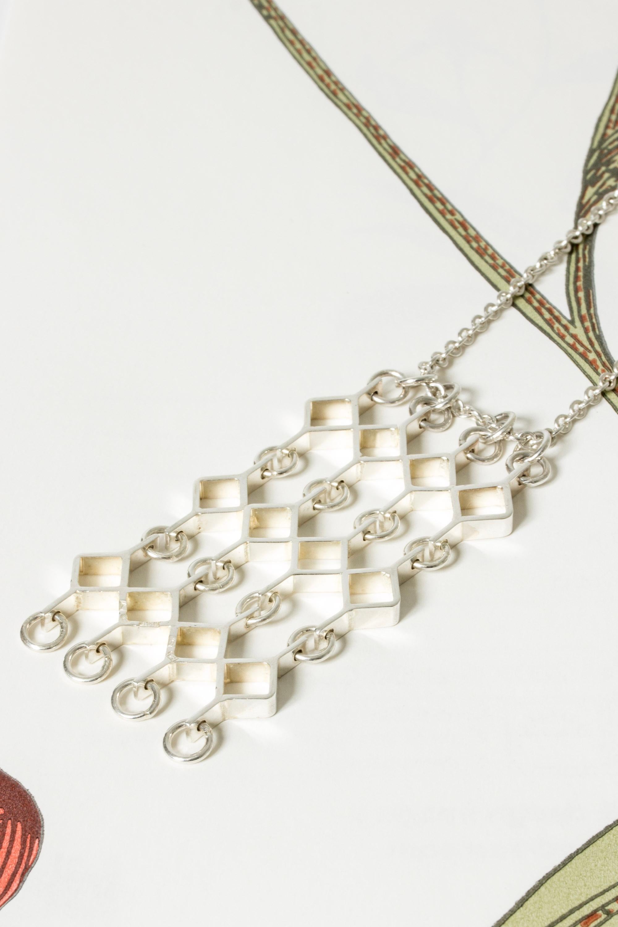 Vintage Modernist Silver Necklace by Jorma Laine, Finland, 1964 In Good Condition For Sale In Stockholm, SE