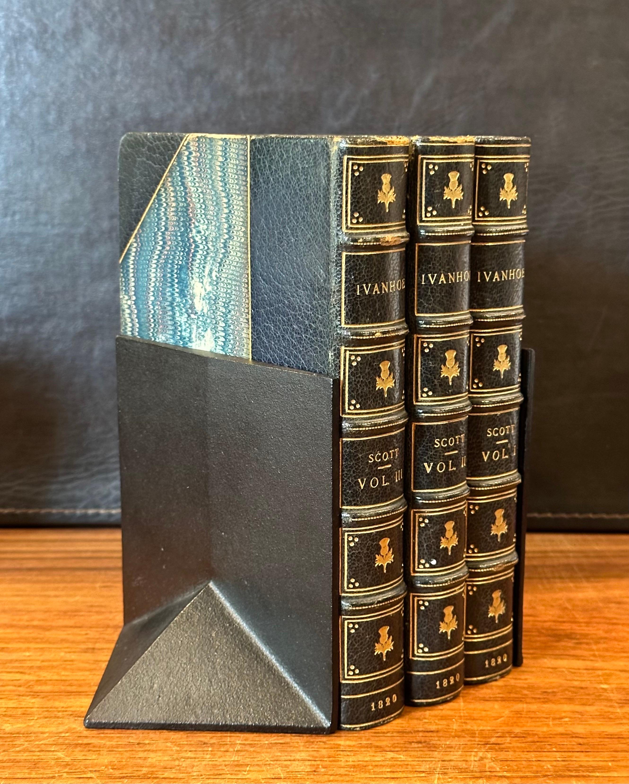 Vintage Modernist Steel Bookends by Kikichi Hojudo 6
