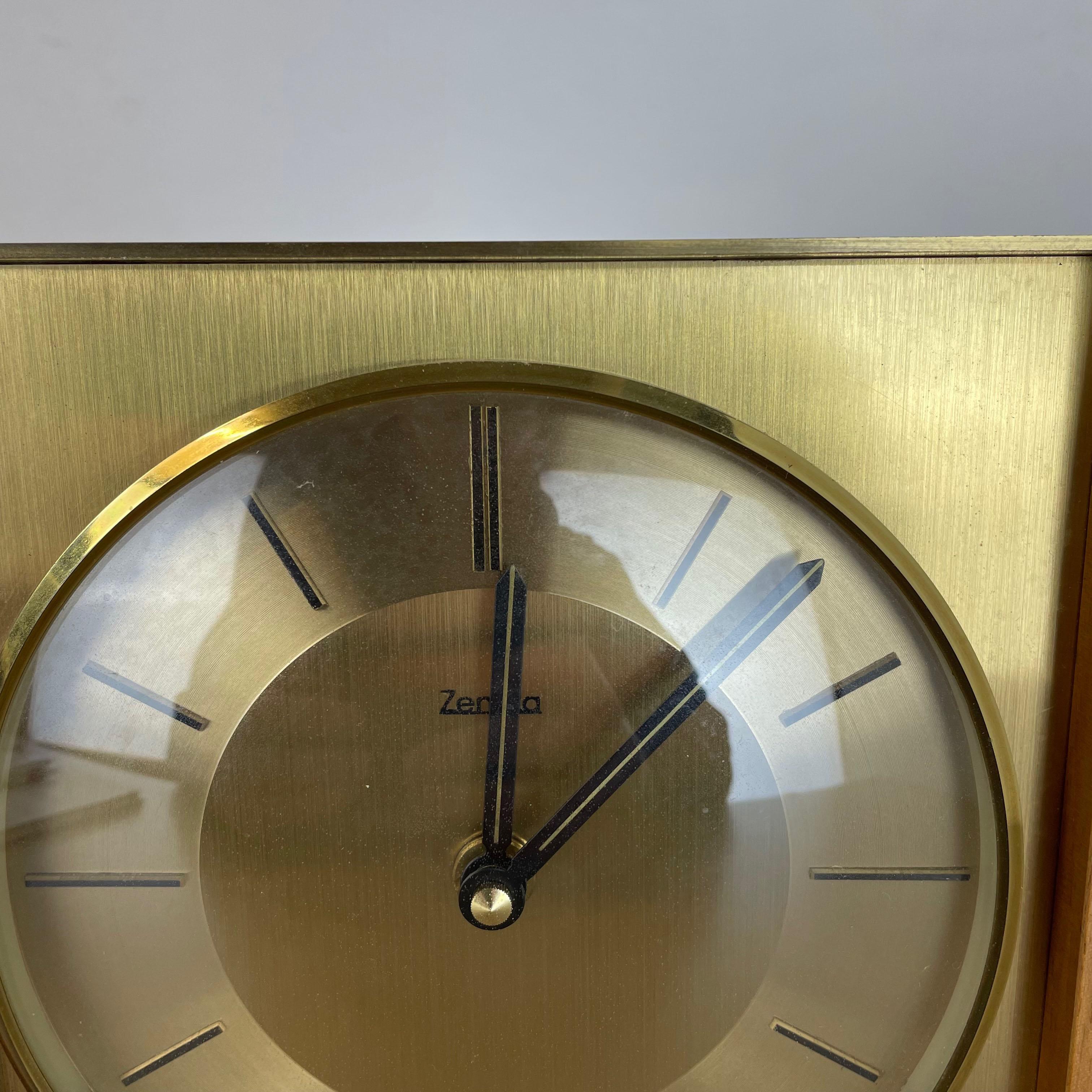 Vintage Modernist Wooden Teak Brass wall + Table Clock by Zentra, Germany In Good Condition For Sale In Kirchlengern, DE
