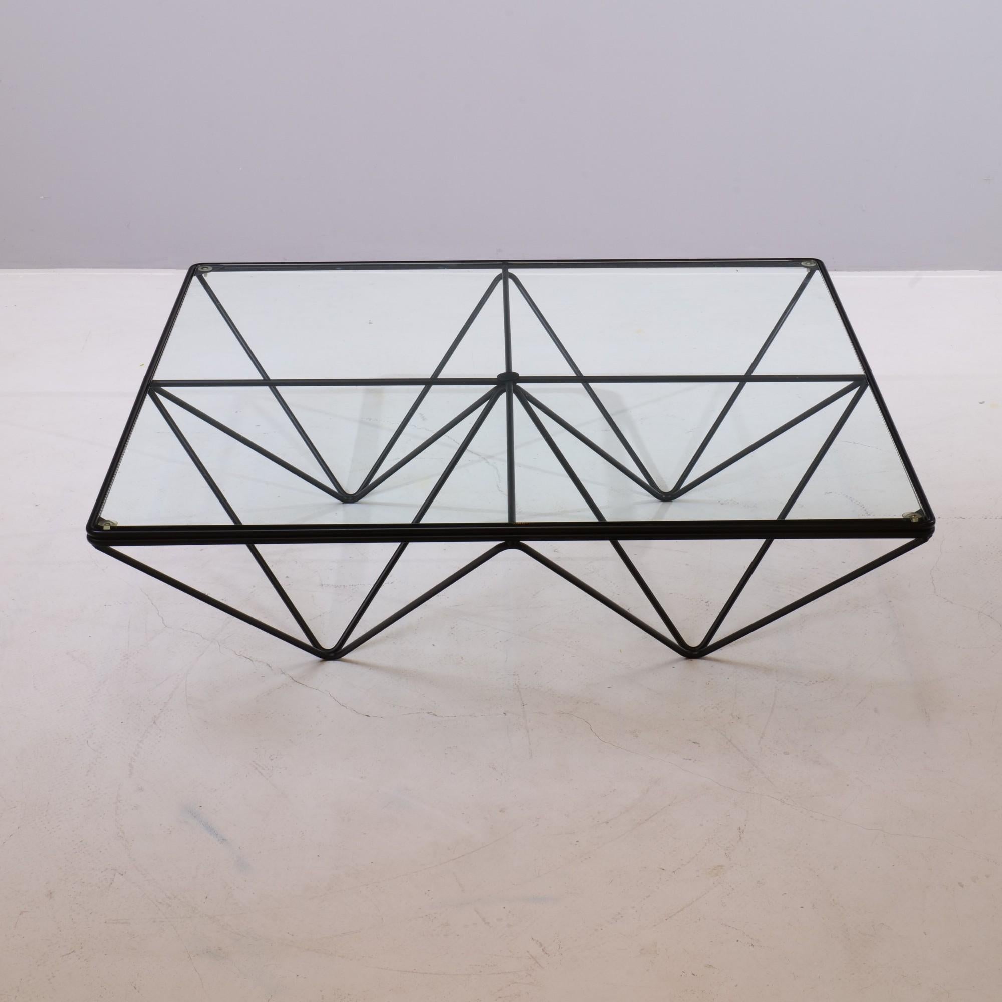 A coffee table in the style of Paolo Piva designed for B&B in 1980.
 