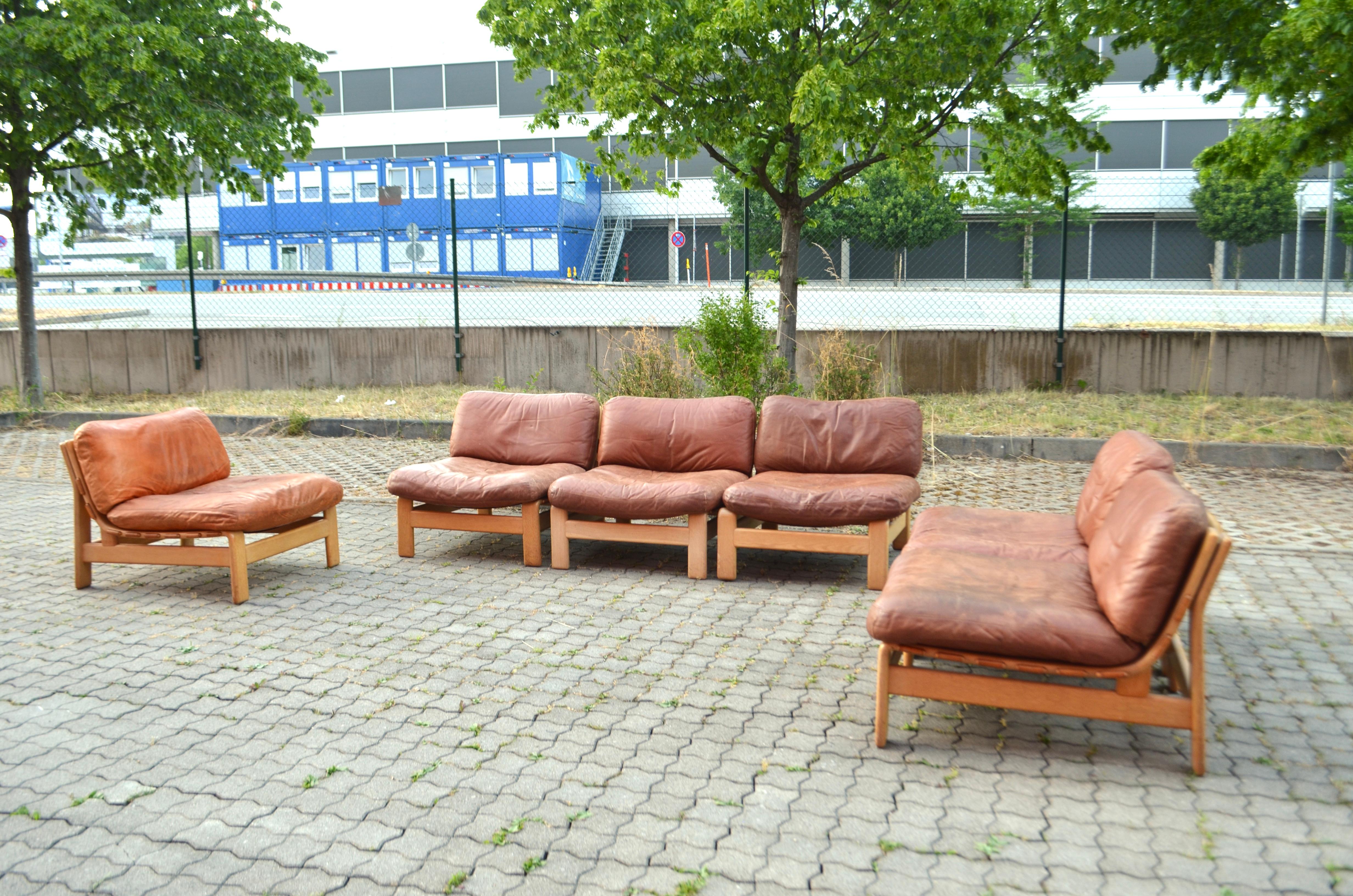 Modulares Cognacfarbenes Sattel-Leder-Sofa, Deutschland Chapo-Ära im Angebot 1