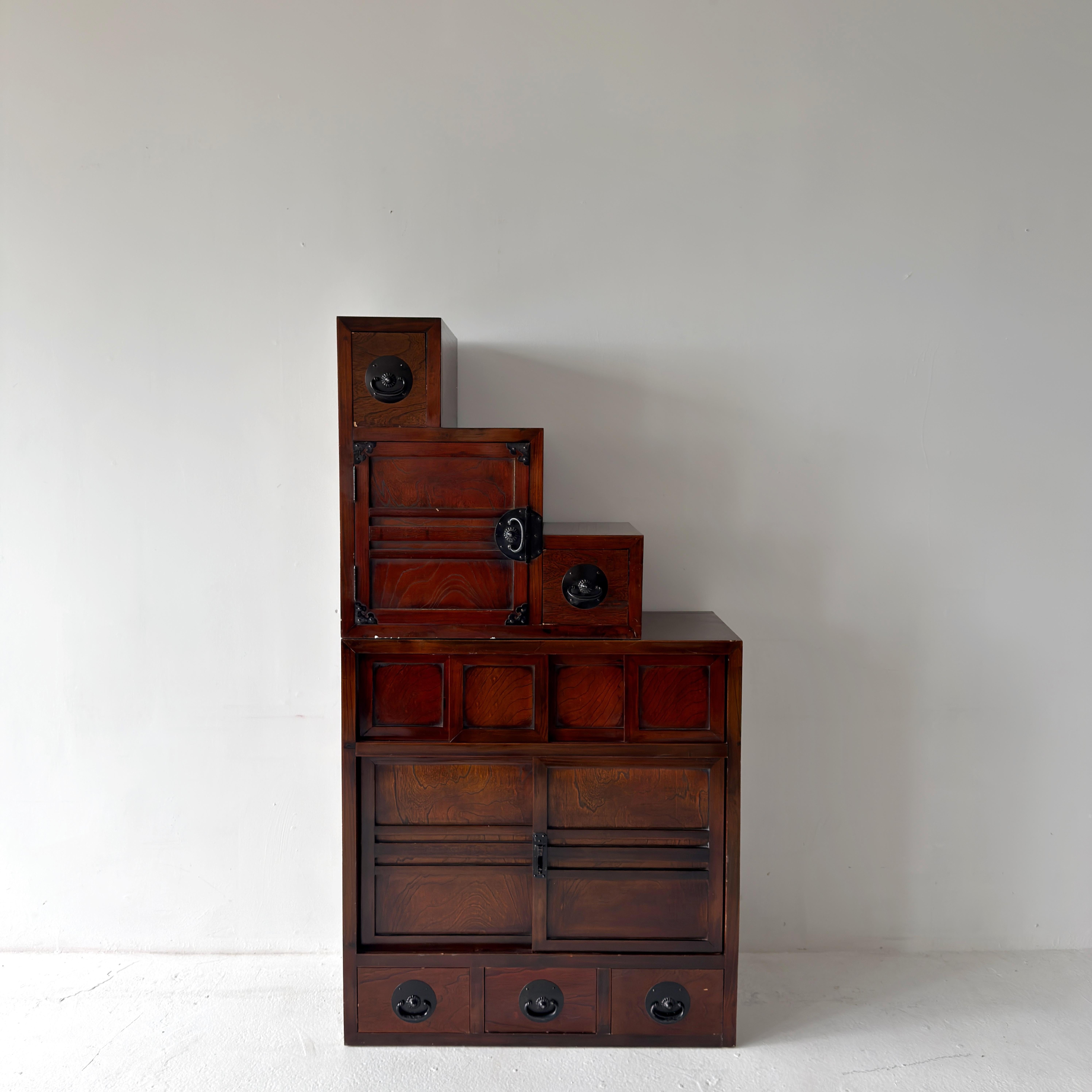 Wood vintage modular Japanese tansu chest For Sale