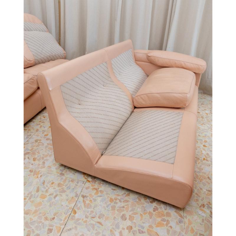 Vintage Modular Leather Sofa In Blush Mid Century Model No, 1970 en vente 9