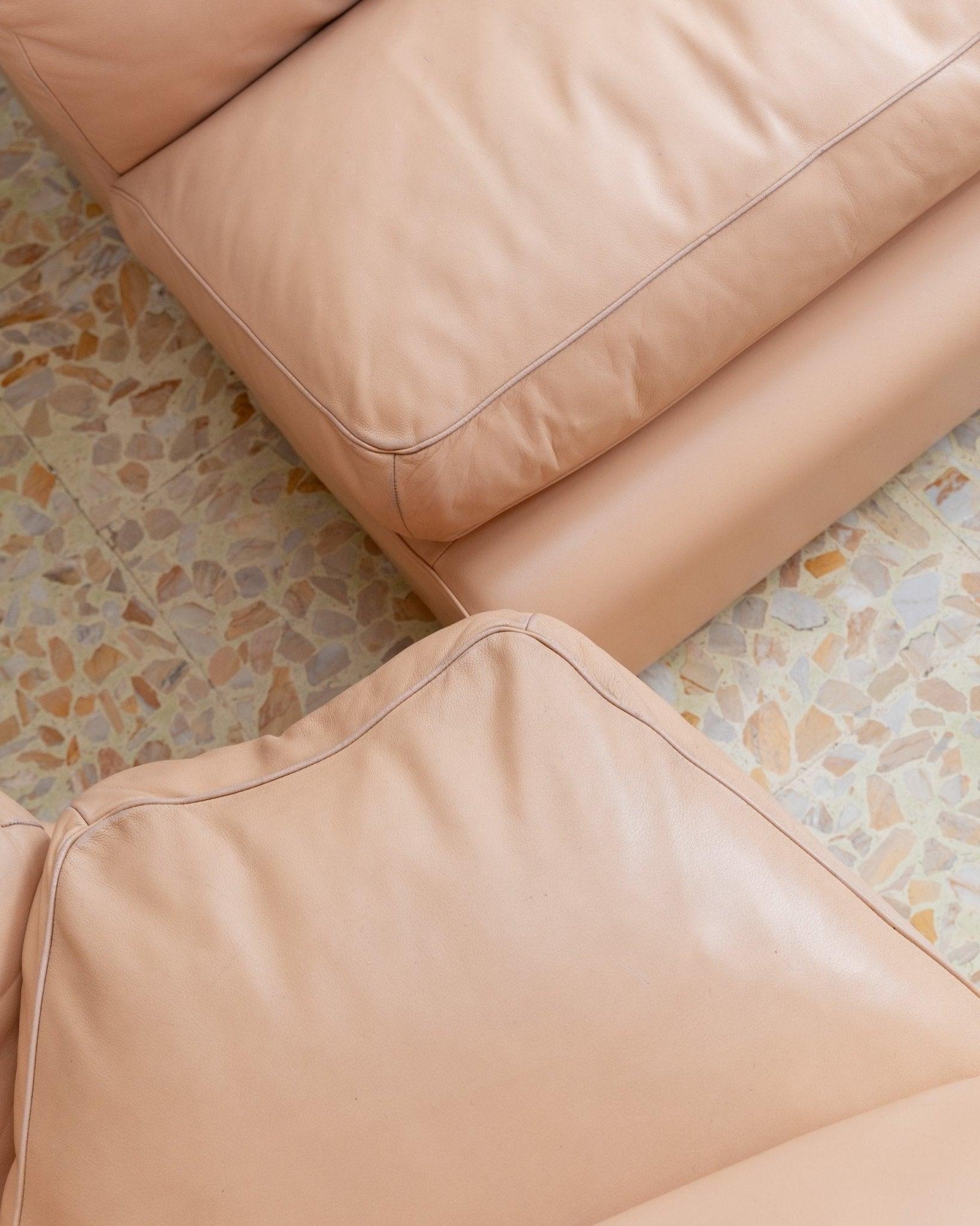 italien Vintage Modular Leather Sofa In Blush Mid Century Model No, 1970 en vente