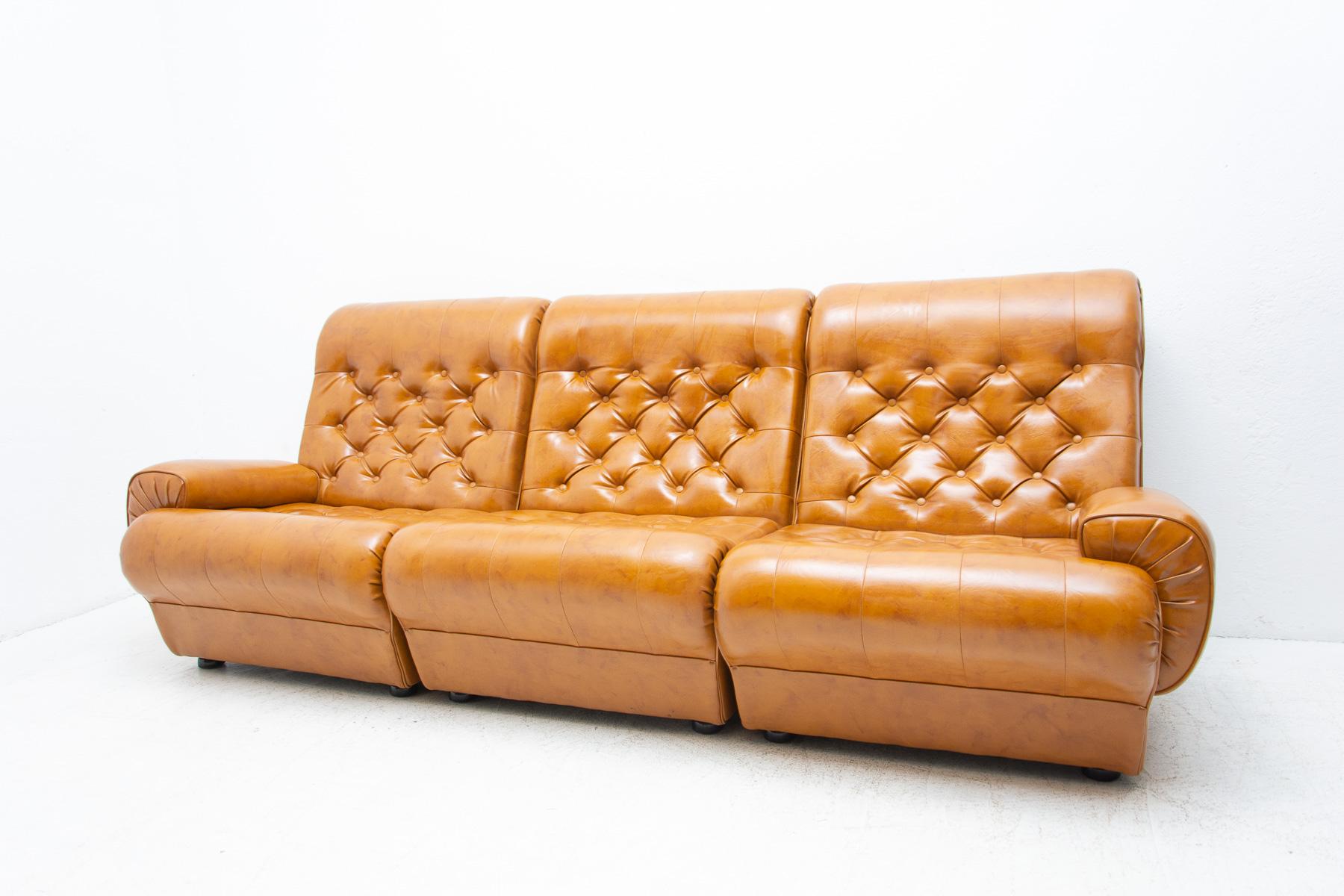 Vintage Modular Leatherette Living Room Set, 1970´s For Sale 7