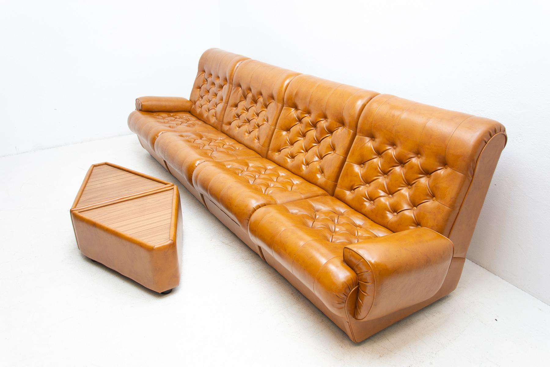 European Vintage Modular Leatherette Living Room Set, 1970´s For Sale