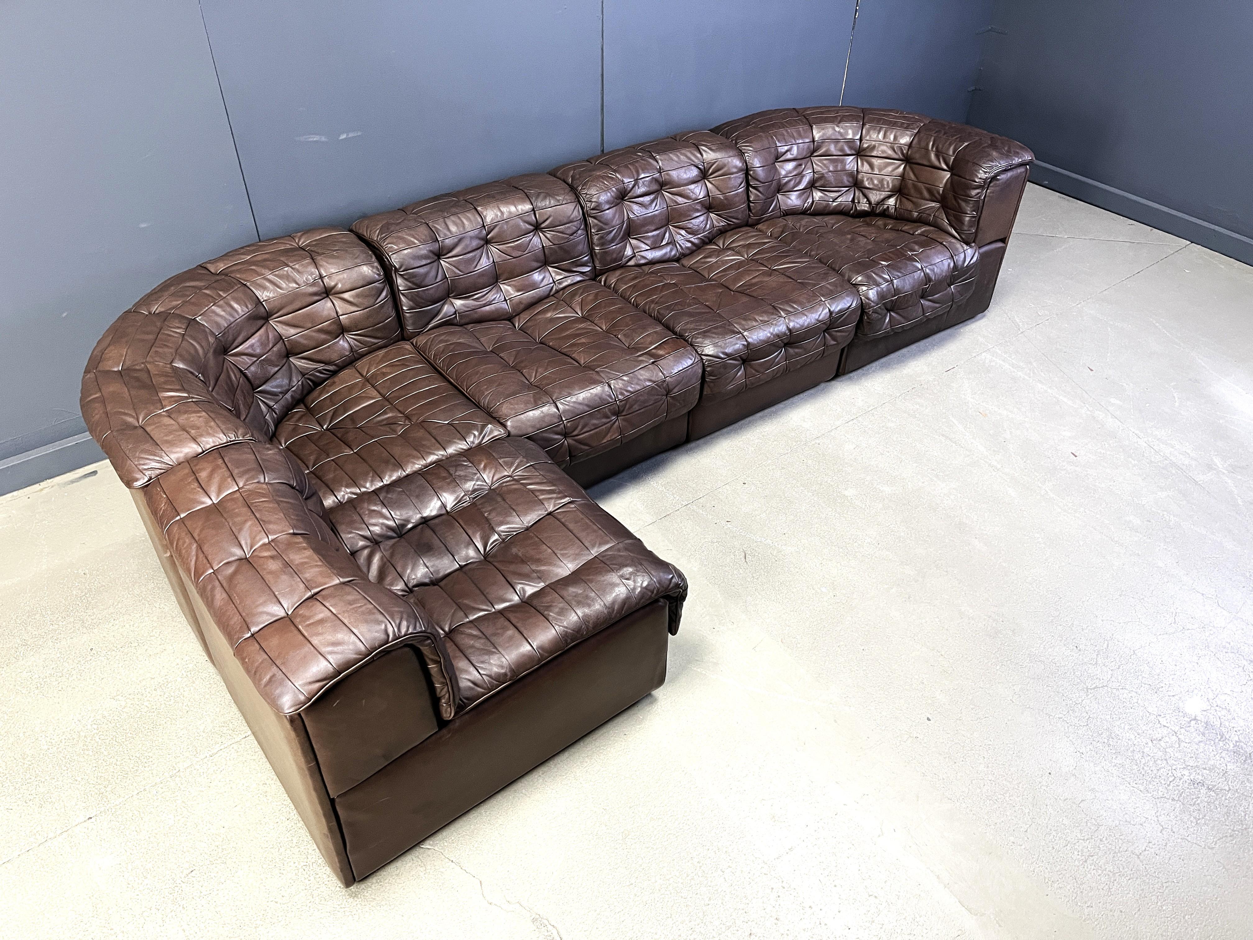 Canapé modulaire patchwork DS11 de Desede, années 1960 en vente 1