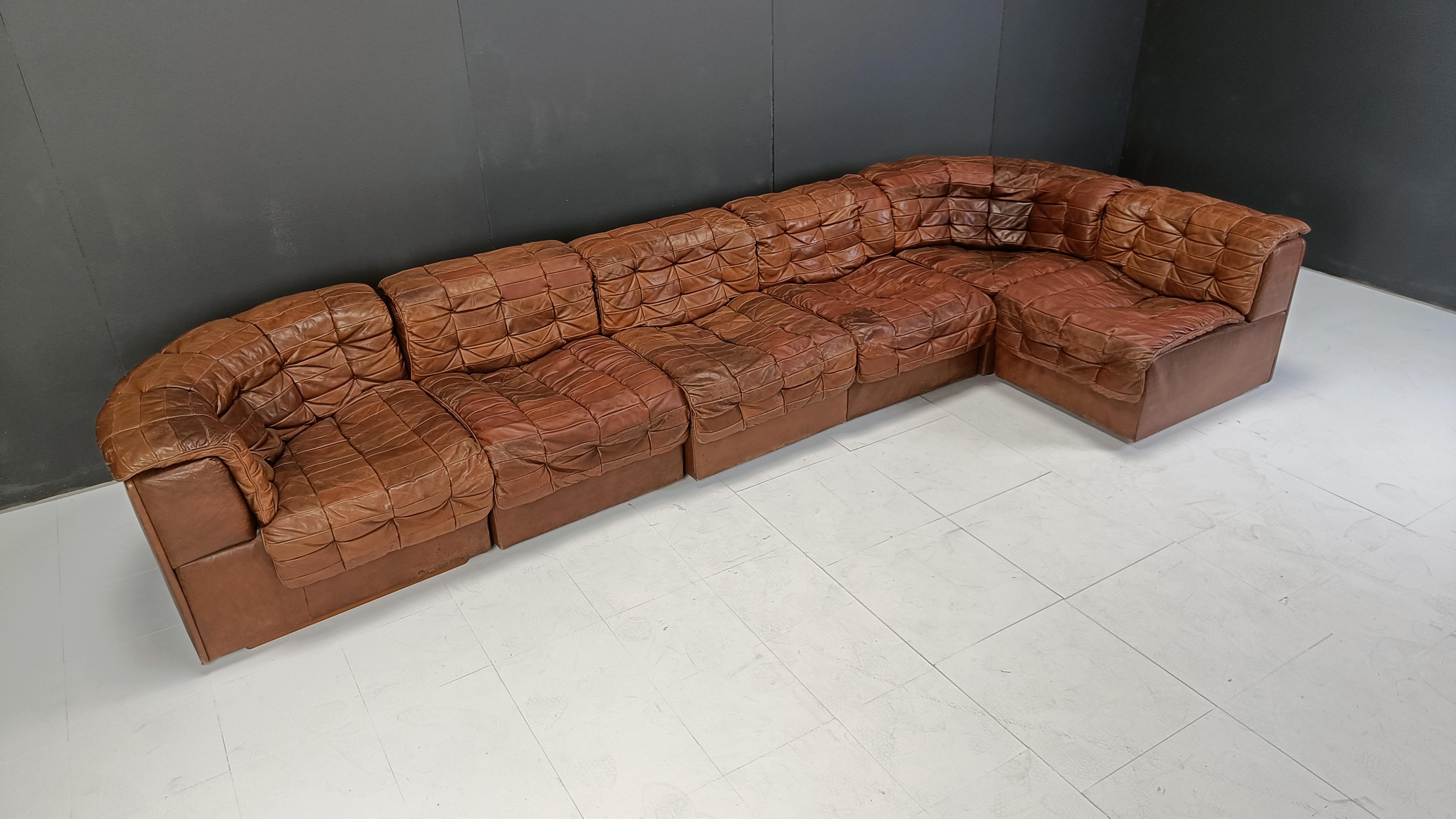 Vintage modular patchwork leather sofa DS11 by Desede, 1960s For Sale 2