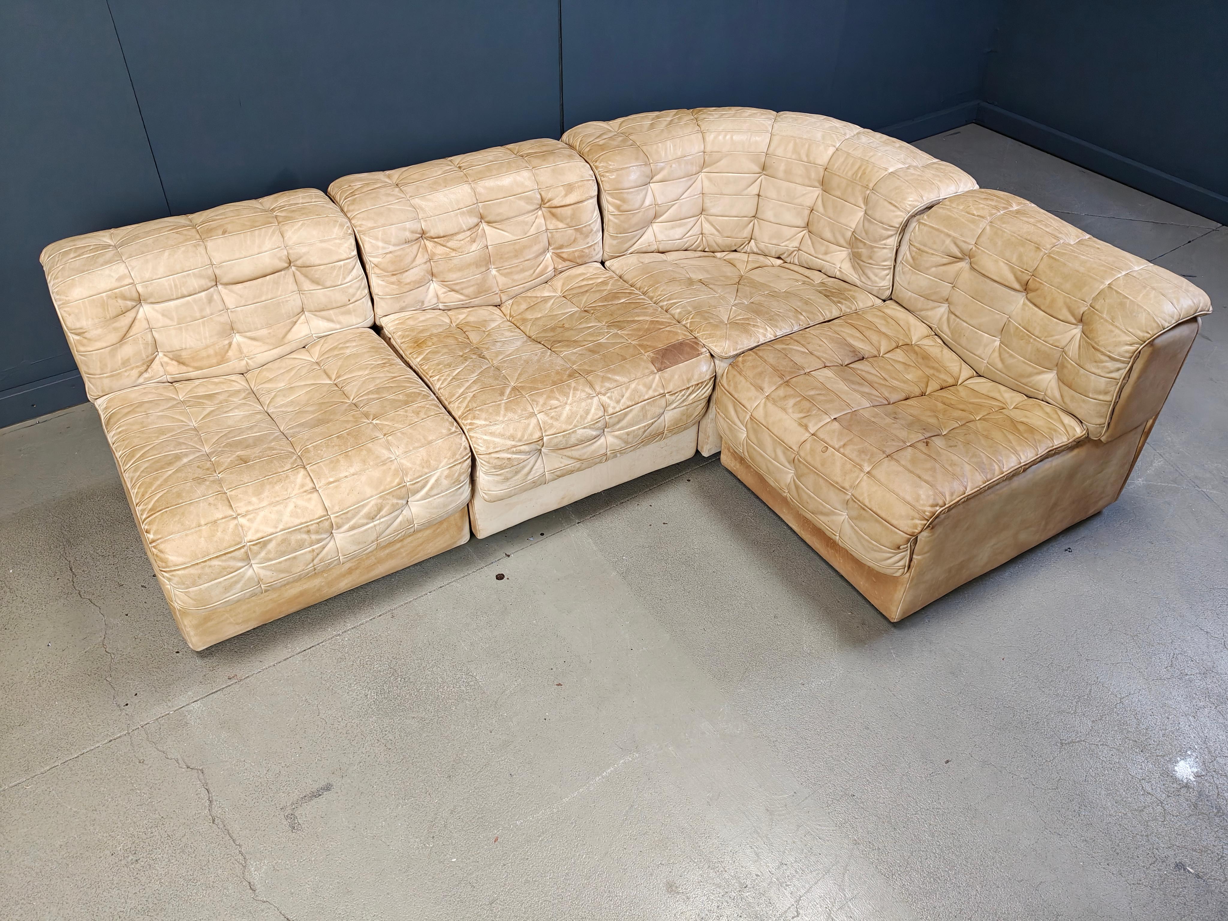 Vintage modular patchwork leather sofa DS11 by Desede, 1960s For Sale 2