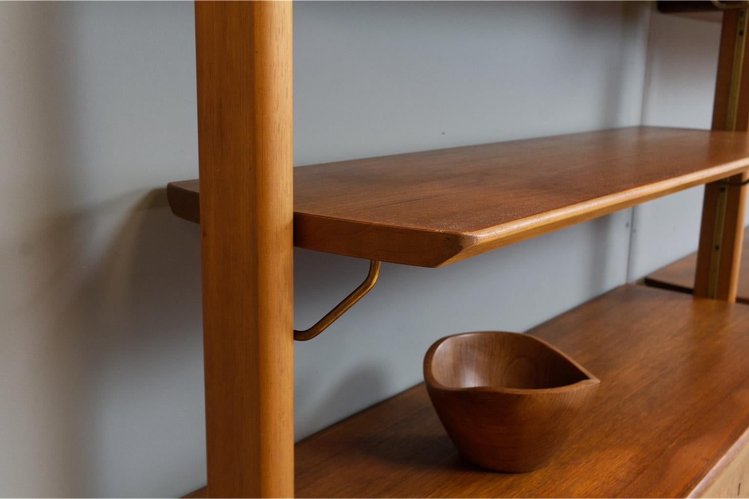 Vintage Modular Wall Unit in Teak by William Watting, 1960s 2