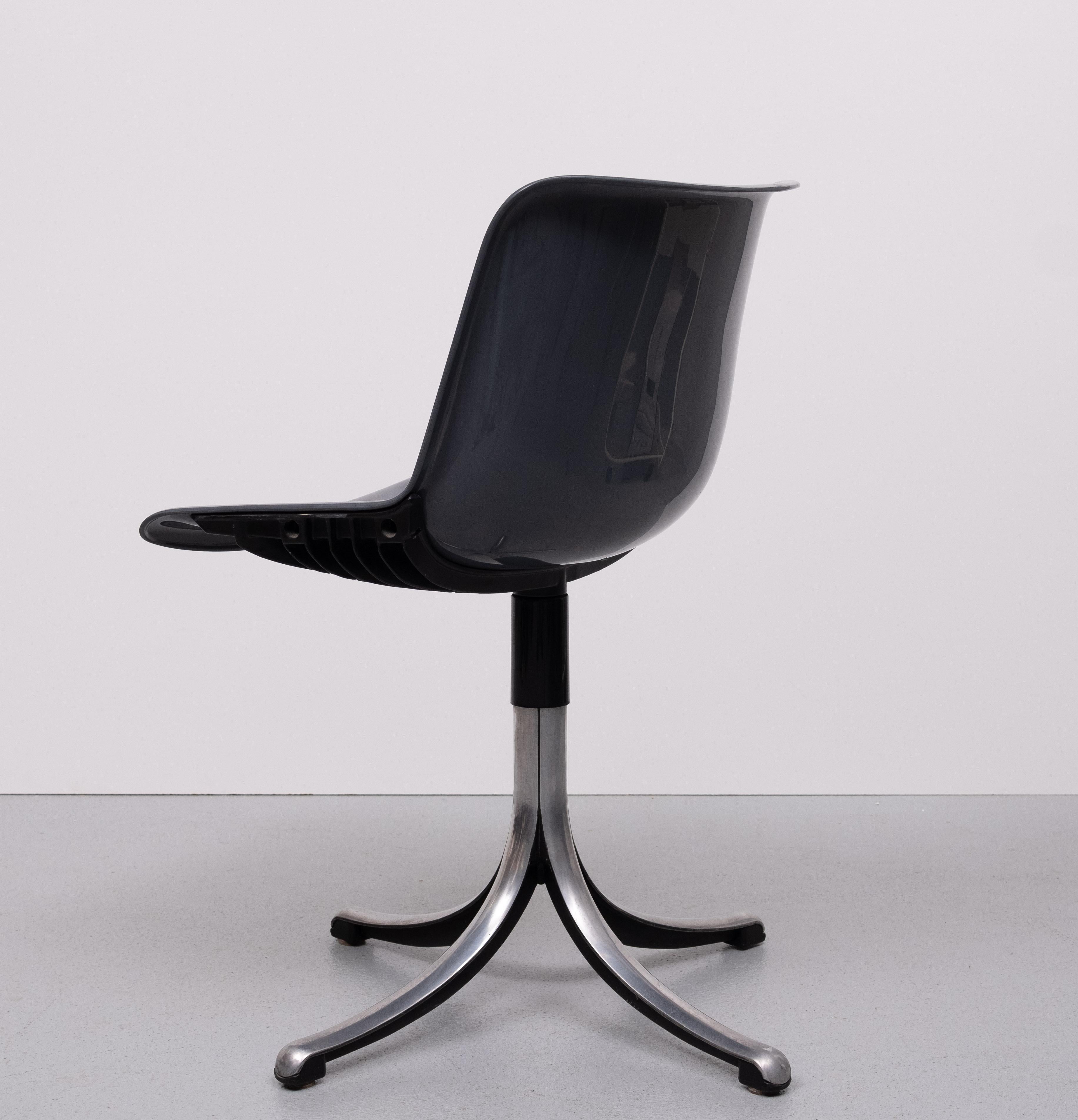Vintage ''Modus'' Desk Chair by Osvaldo Borsani for Tecno 1